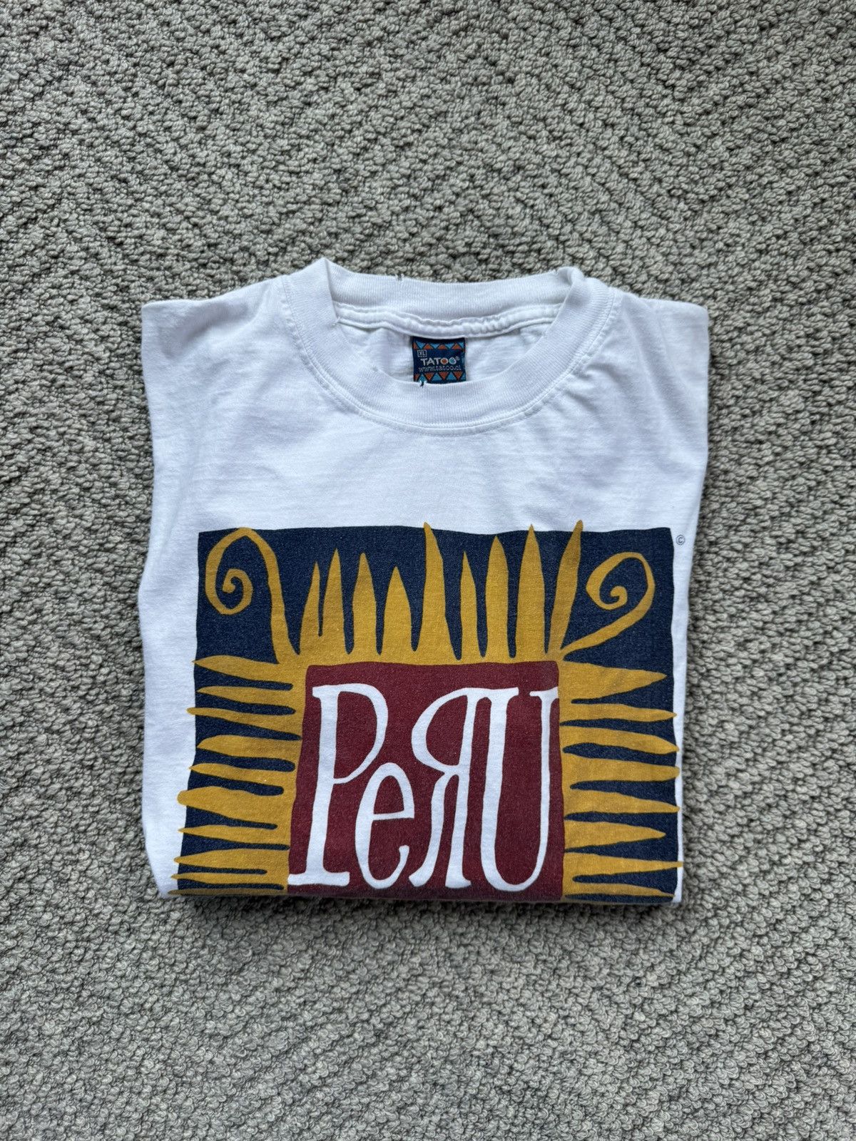 Vintage Vintage Peru Tee Size US XL / EU 56 / 4 - 7 Thumbnail