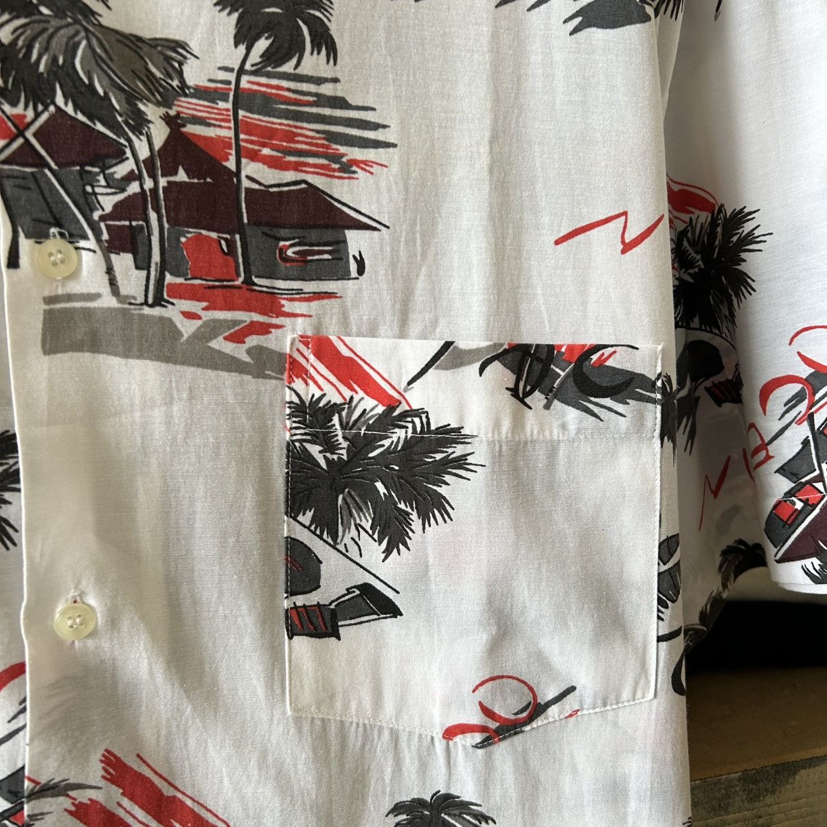 Tommy Hilfiger Vintage Tommy Hilfiger Graphic Hawaiian 90’s Button Shirt Size US XXL / EU 58 / 5 - 3 Thumbnail