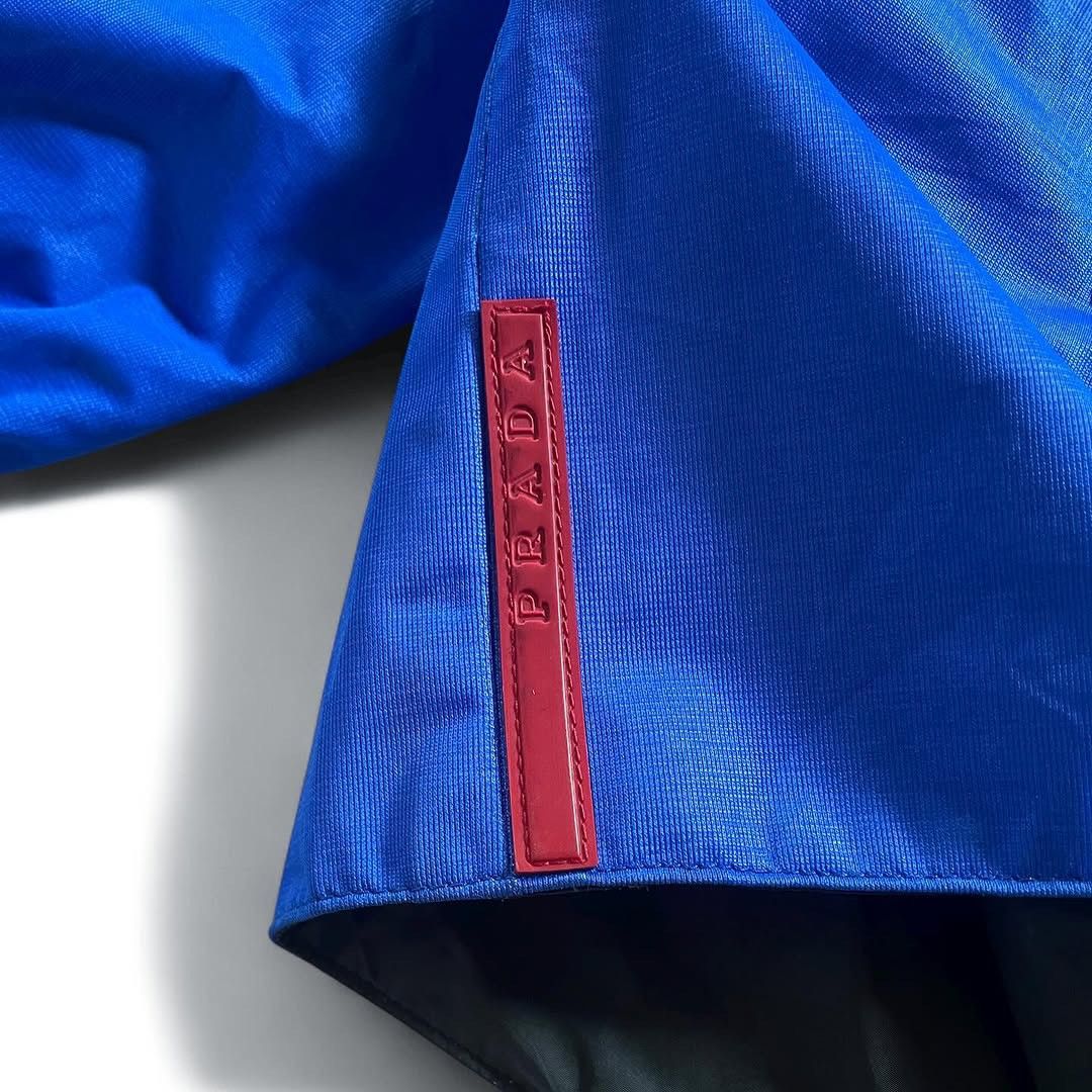 Prada SOLD - AW99 Technical PTFE Gore-Tex Hidden Glove Jacket Size US L / EU 52-54 / 3 - 10 Thumbnail