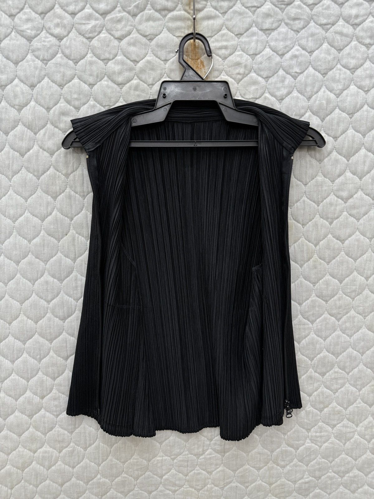 Pleats Please Issey Miyake 🔥🔥🔥ARCHIVE PLEATS PLEASE ISSEY MIYAKE ZIPPER SHIRTS Size M / US 6-8 / IT 42-44 - 8 Thumbnail