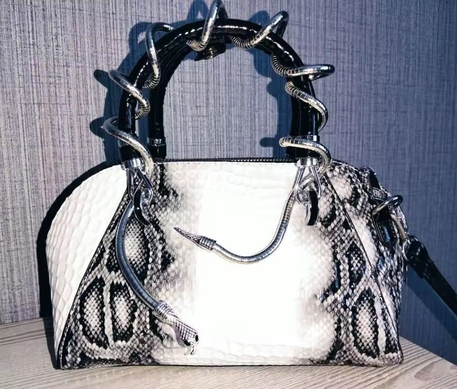 Other Designer PU Leather Crocodile Pattern Shoulder Crossbody Bag Size ONE SIZE - 11 Thumbnail