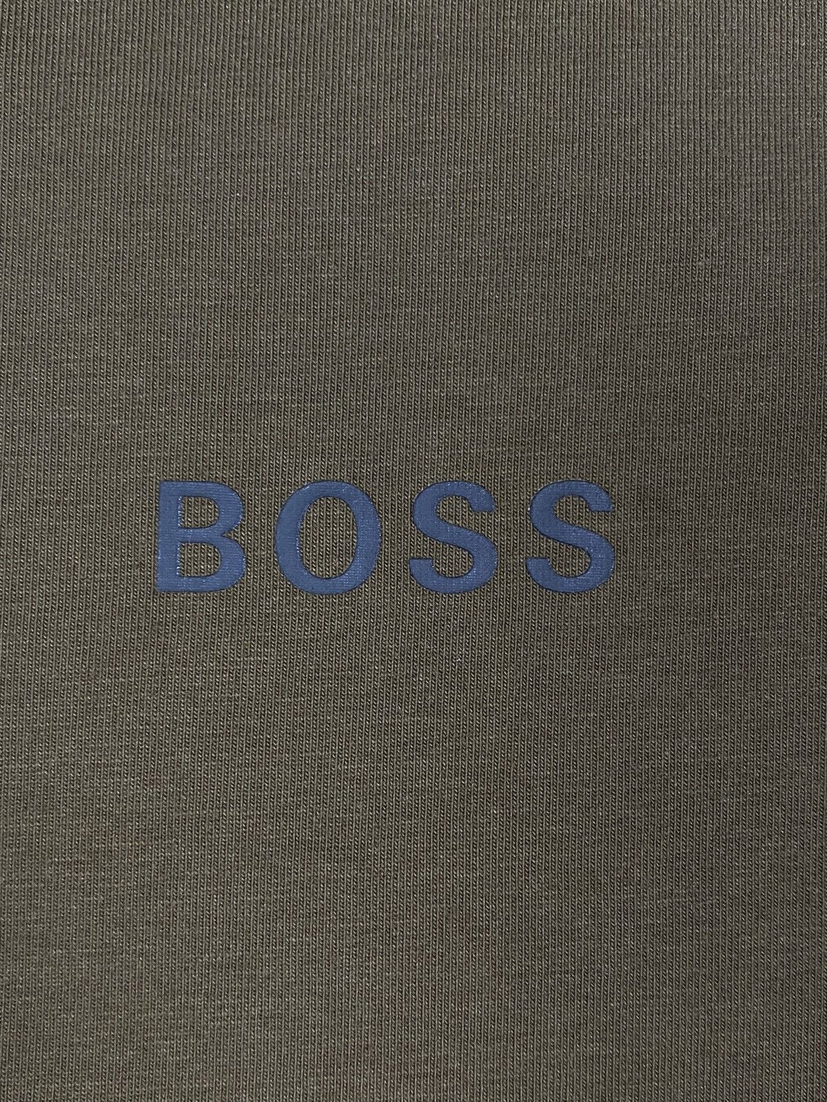 Hugo Boss Hugo Boss Center Logo Designer Olive T Shirt Size US M / EU 48-50 / 2 - 7 Thumbnail