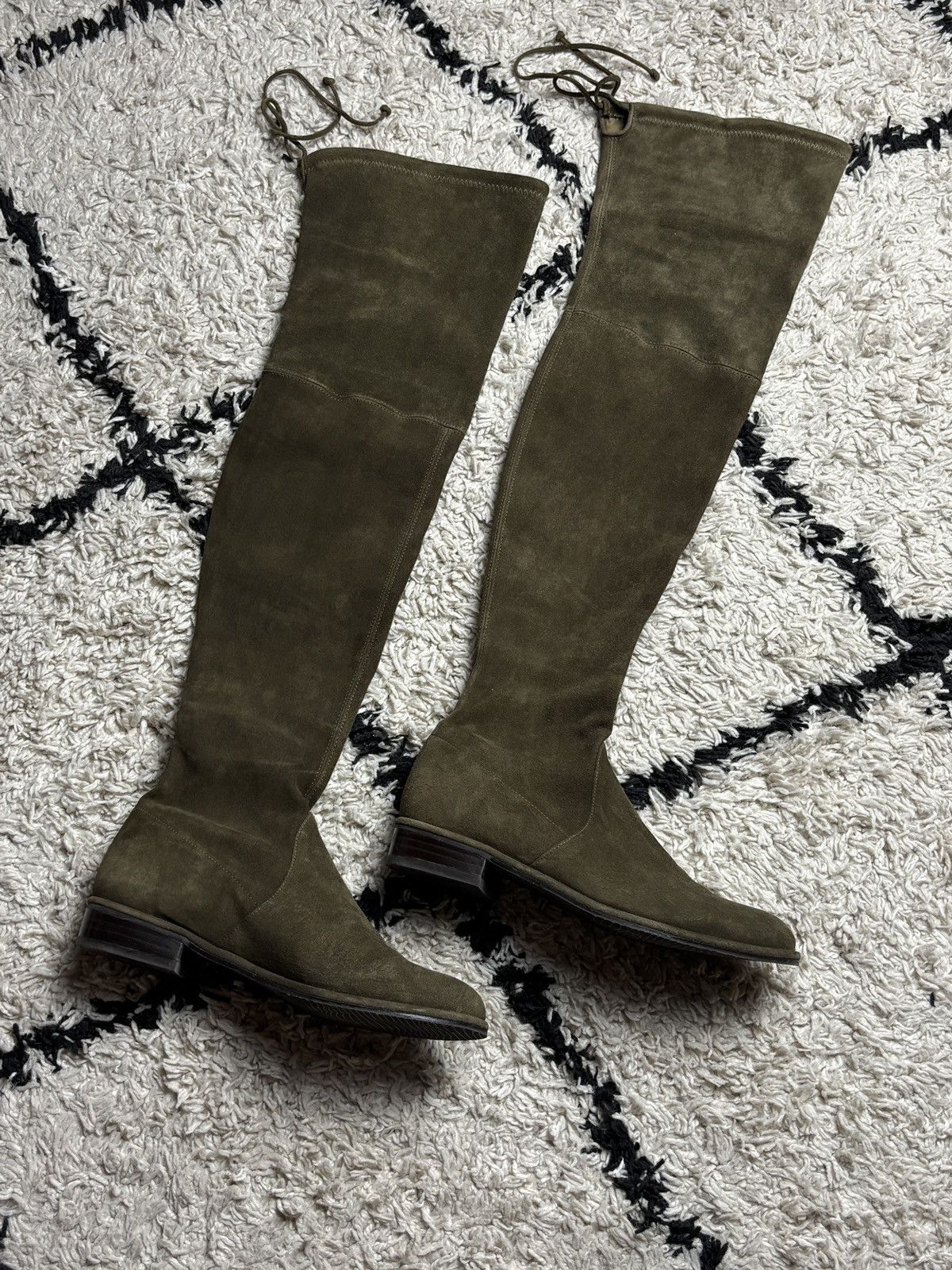 Stuart Weitzman Stuart Weitzman Lowland Suede Designer Dark Green Boots Size US 9 / IT 39 - 5 Thumbnail