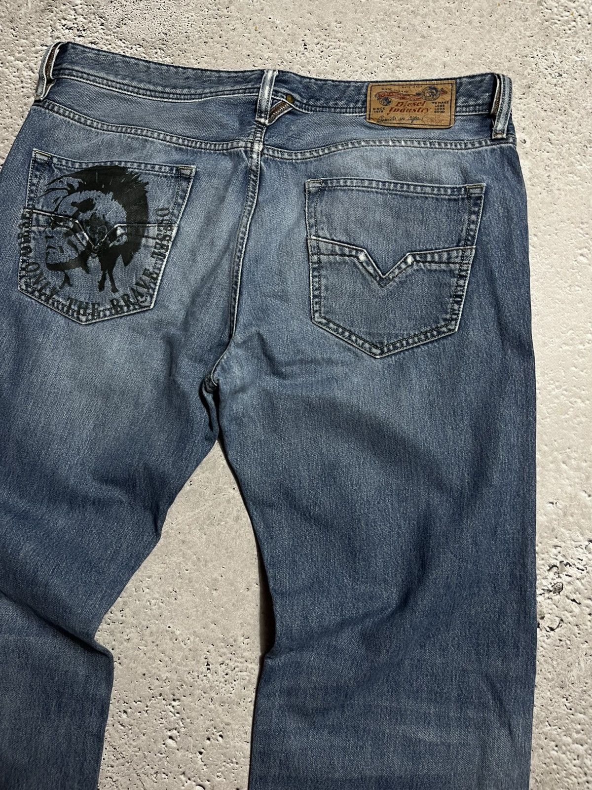 Diesel × Vintage Diesel Custom Jeans with Big Back Logo Print – Size 36 Size US 36 / EU 52 - 2 Thumbnail