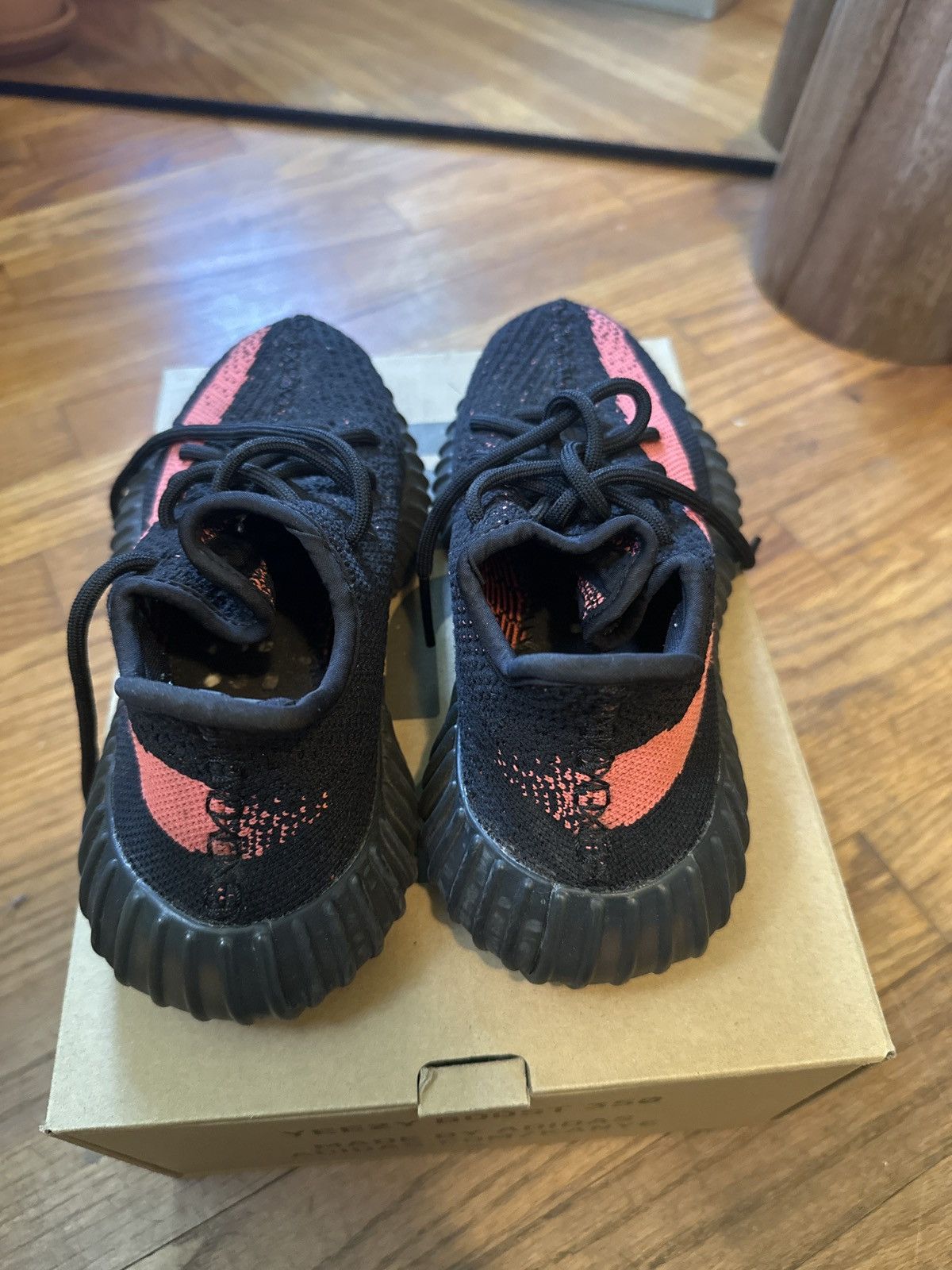 Yeezy YEEZY BOOST 350 V2 'RED’ Size US 4 / IT 34 - 3 Thumbnail