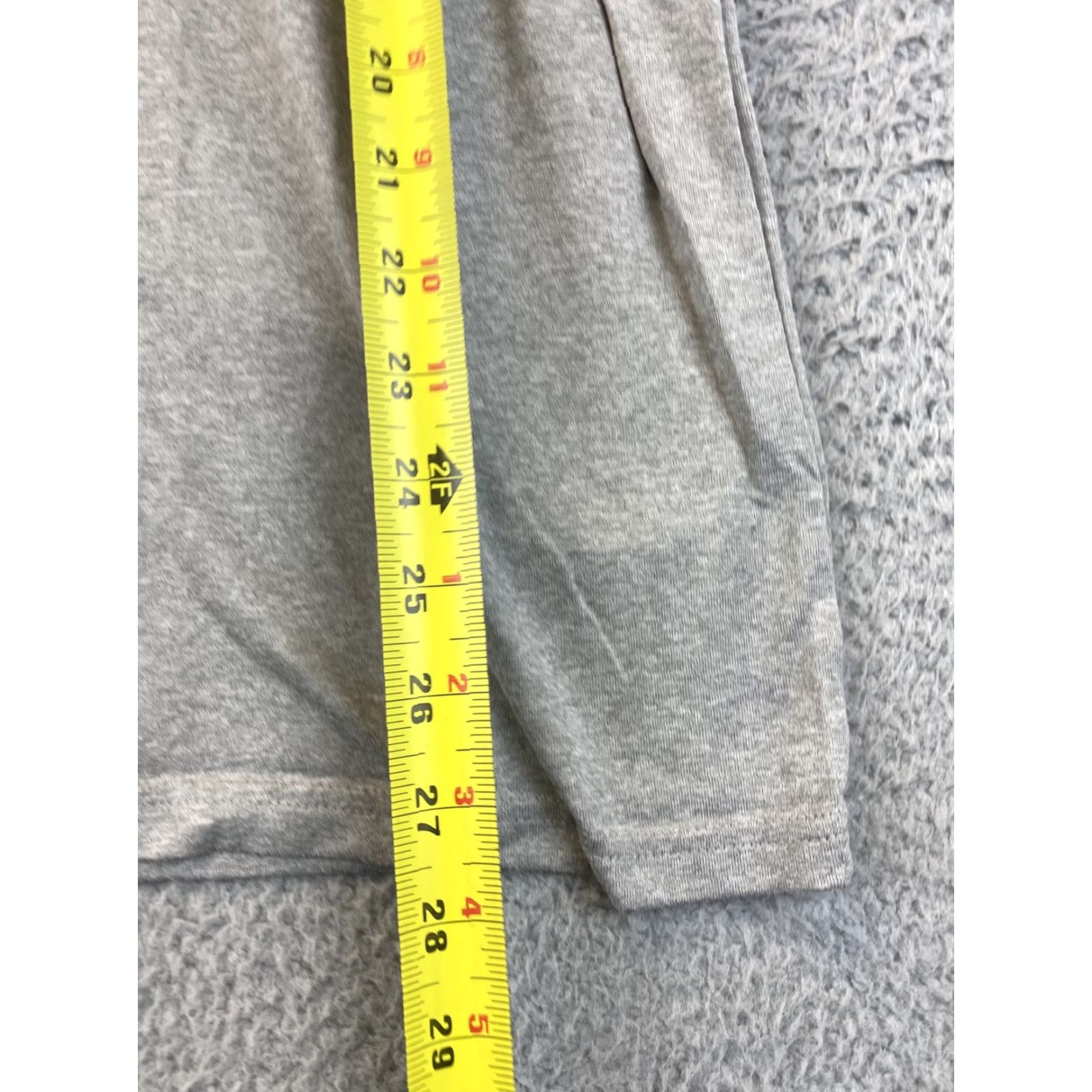 Under Armour Under Armour Tee Shirt Men M Short Sleeve Gym Workout Sport Fitness Athletic Lightweight Jersey Gray /76-28 Size US M / EU 48-50 / 2 - 5 Thumbnail