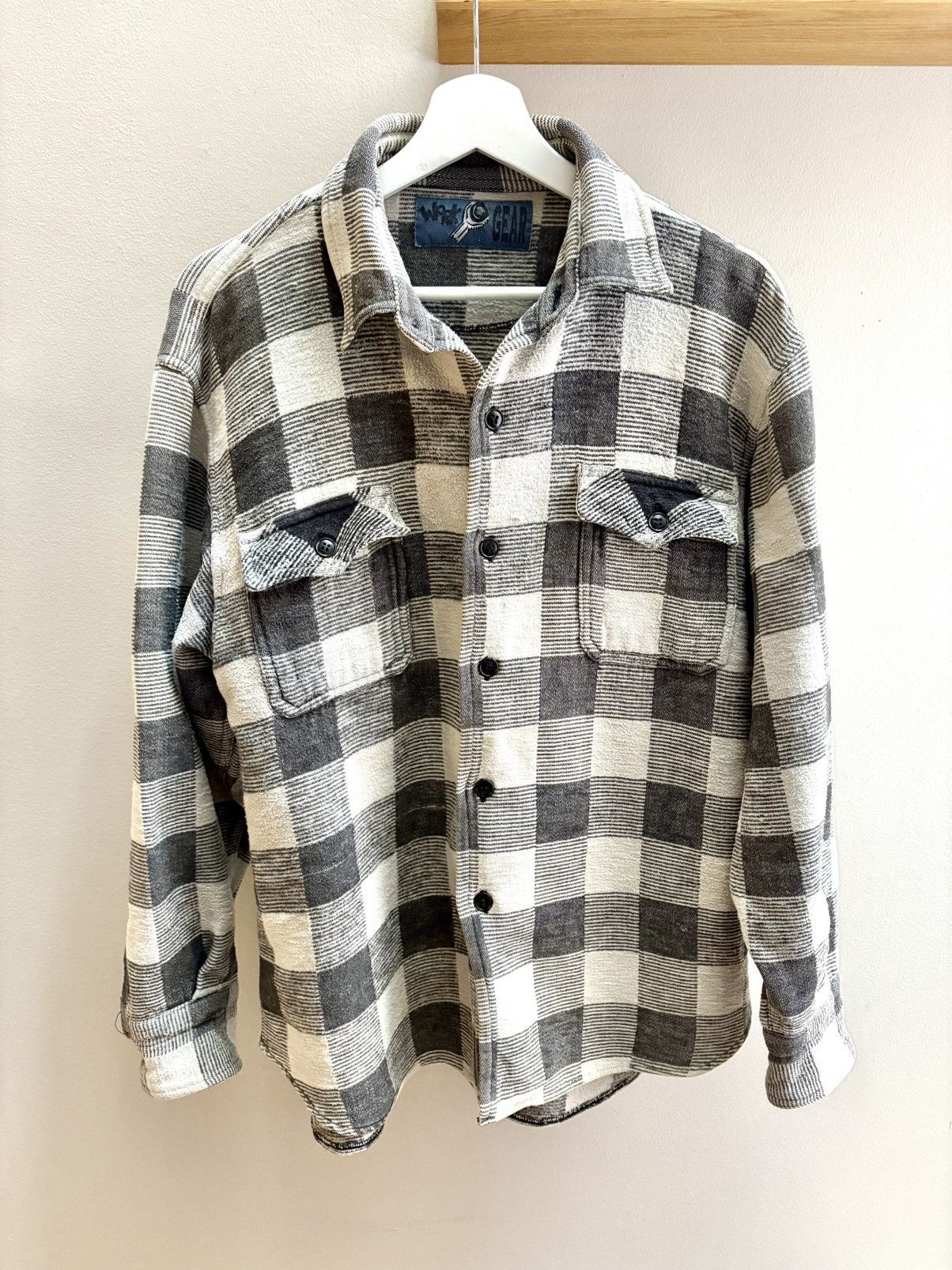 Vintage Work Gear VTG 90s checkered plaid flannel button-down shirt Size US L / EU 52-54 / 3 - 1 Thumbnail