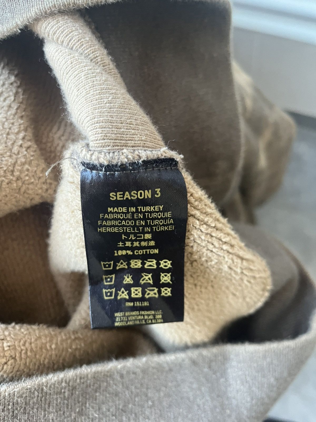Yeezy yeezy season 3 camo hoodie Size US S / EU 44-46 / 1 - 6 Thumbnail