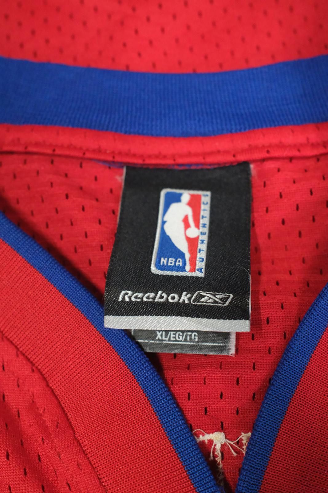 Reebok 04' Reebok Detroit Pistons Hamilton #32 Basketball Jersey Size ONE SIZE - 3 Thumbnail
