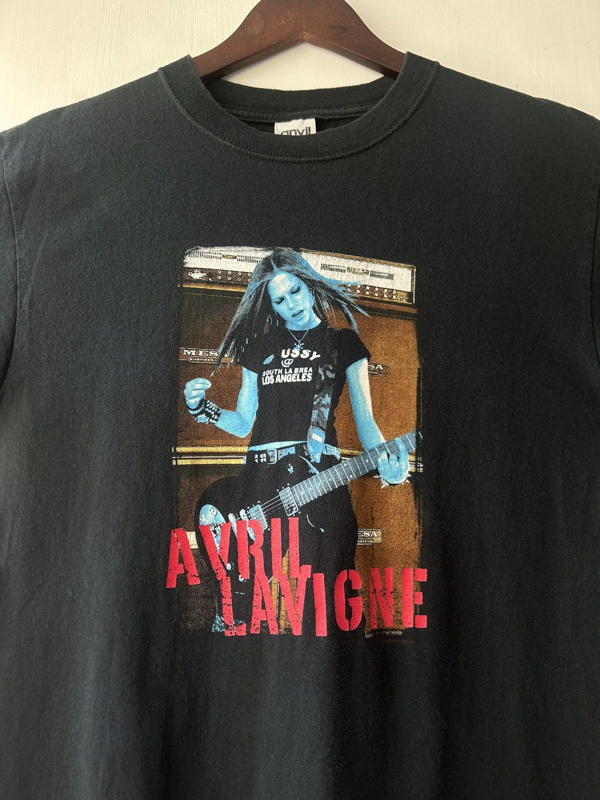 Band Tees Vintage 2003 Avril Lavigne Tour Tshirt Stussy Size US M / EU 48-50 / 2 - 1 Thumbnail