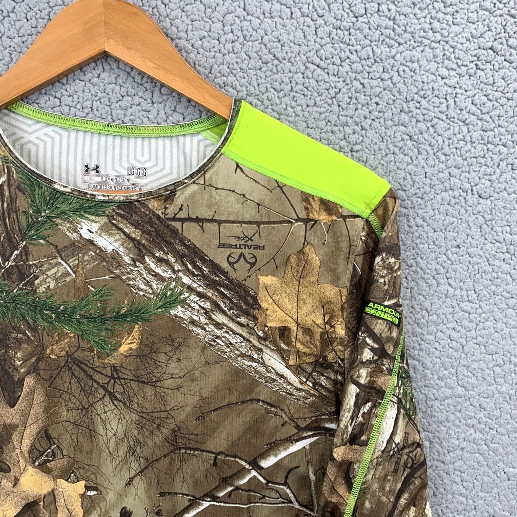 Under Armour Under Armour ColdGear Shirt Mens L Camouflage Scent Control Breathable Compression Mock Neck Pullover Elasticodiene Polyester Size US L / EU 52-54 / 3 - 2 Thumbnail