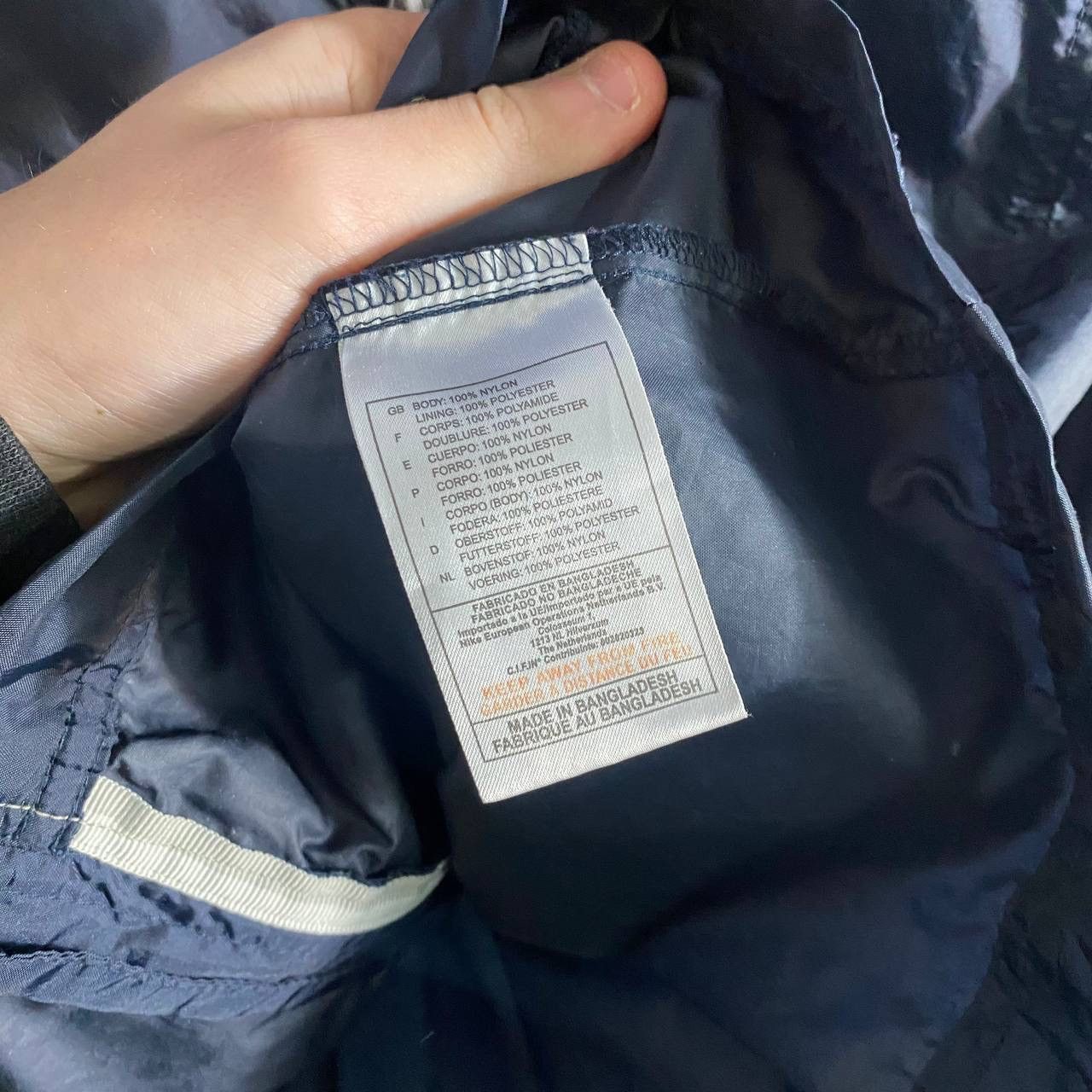 Nike Vintage Nike Track Jacket Y2K Security Size US M / EU 48-50 / 2 - 8 Thumbnail