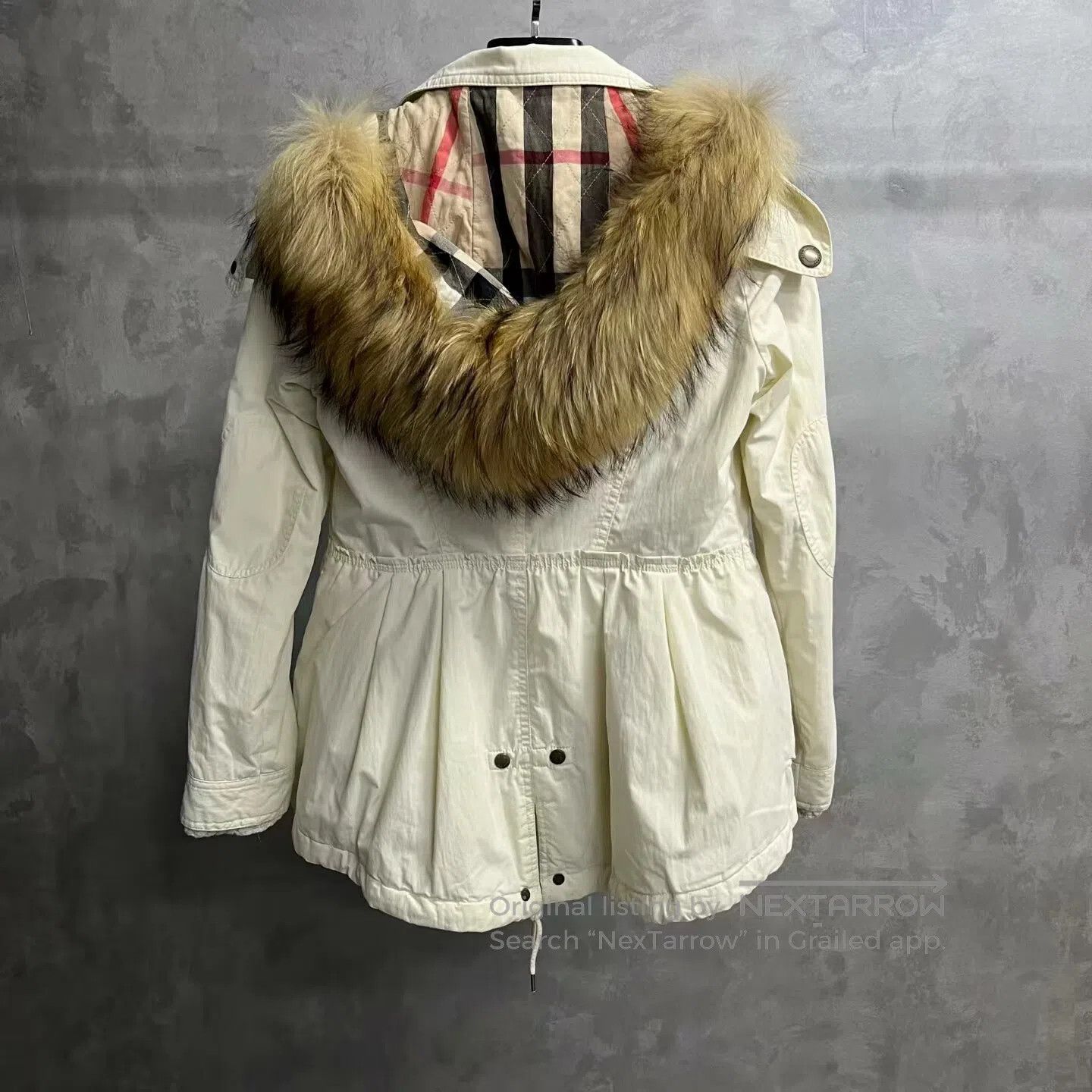 Burberry Burberry Short casual jacket coat| Size US XL / EU 56 / 4 - 6 Thumbnail