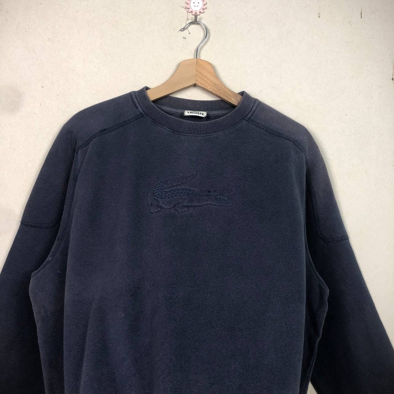 Lacoste × Vintage Sun Faded Vintage 90s LACOSTE Big Logo Plain Sweatshirt Size US L / EU 52-54 / 3 - 3 Thumbnail