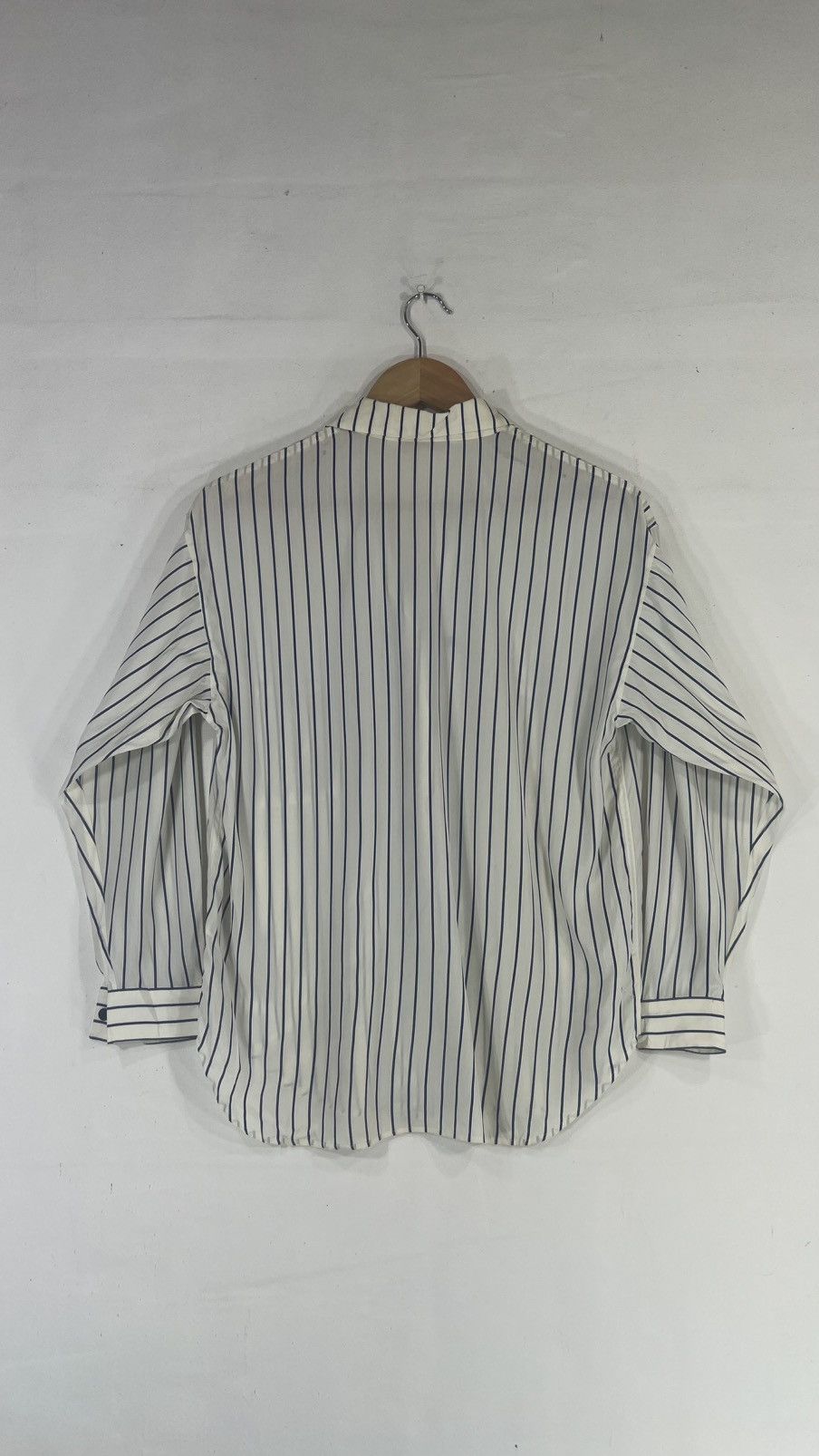 Dior Luxury Christian Dior Blouses Rare Design Size S / US 4 / IT 40 - 2 Thumbnail