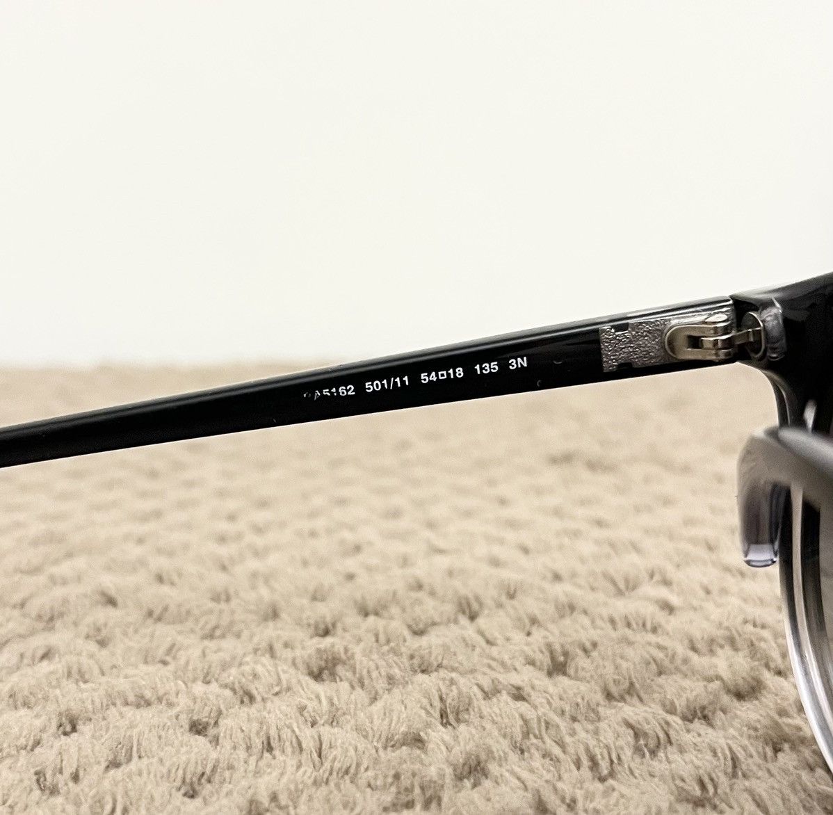 Ralph Lauren Ralph Lauren Sunglasses Gradient Classic Style with Case Size ONE SIZE - 7 Thumbnail