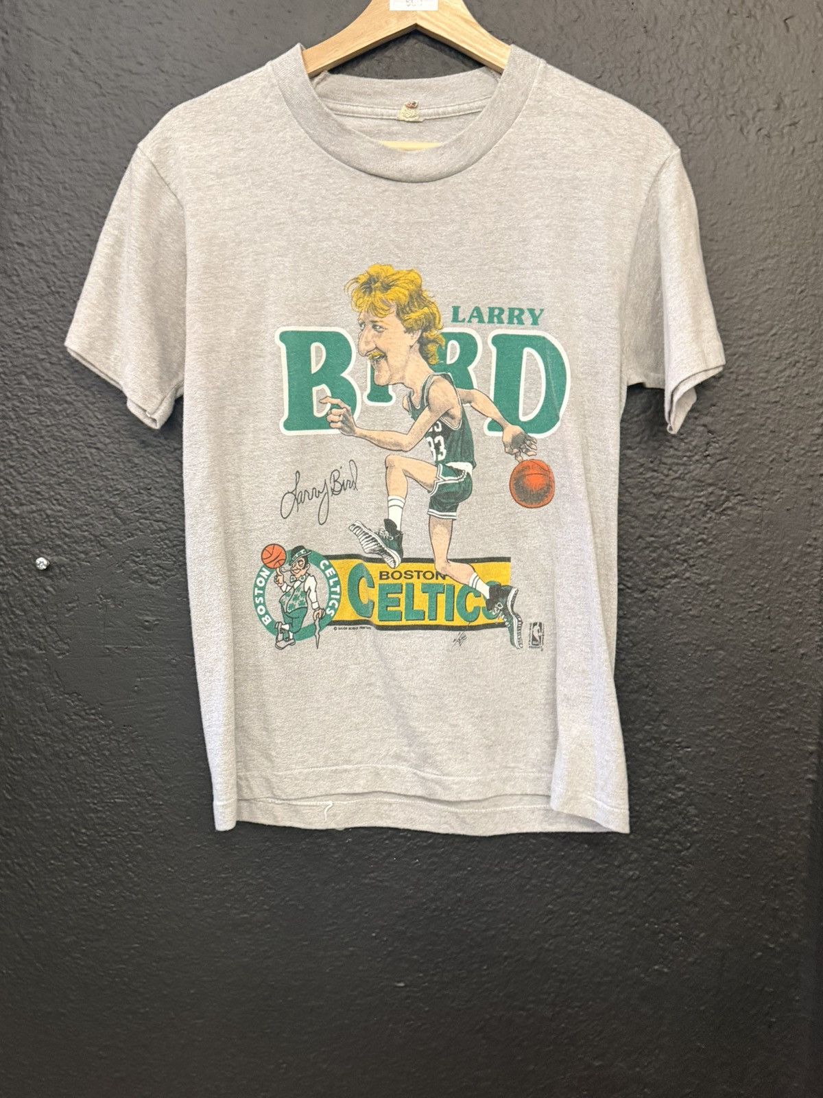 Vintage Vintage larry bird tee Size US S / EU 44-46 / 1 - 1 Thumbnail
