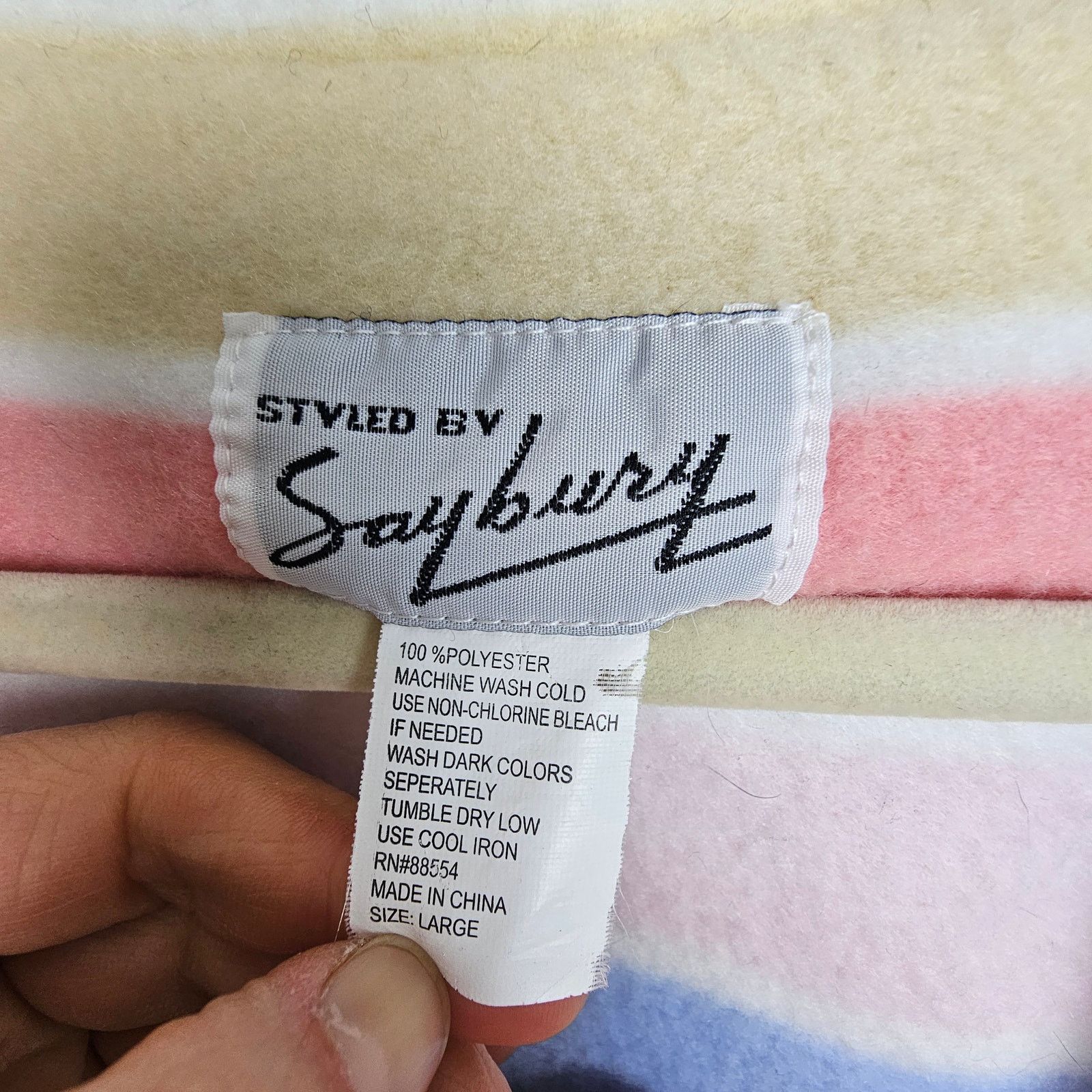 Vintage Vintage Fleece Rainbow Striped House Dress Sz L Muumuu Retro Size 42" / US 20 - 7 Thumbnail