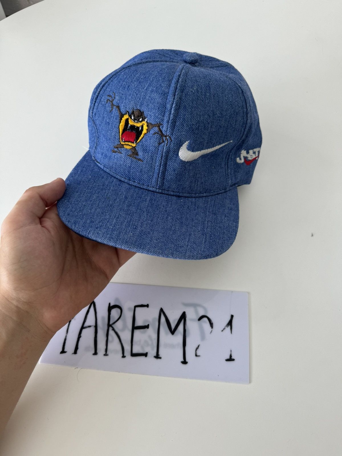 Nike Looney Tunes Nike vintage cap hat Size ONE SIZE - 2 Thumbnail