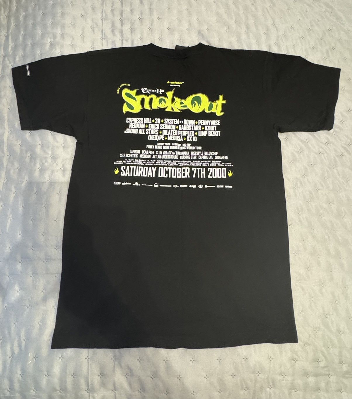Band Tees × Rap Tees × Vintage Vintage Smokeout Crypress Hill 2000 Tee in great condition! Size US XL / EU 56 / 4 - 6 Thumbnail