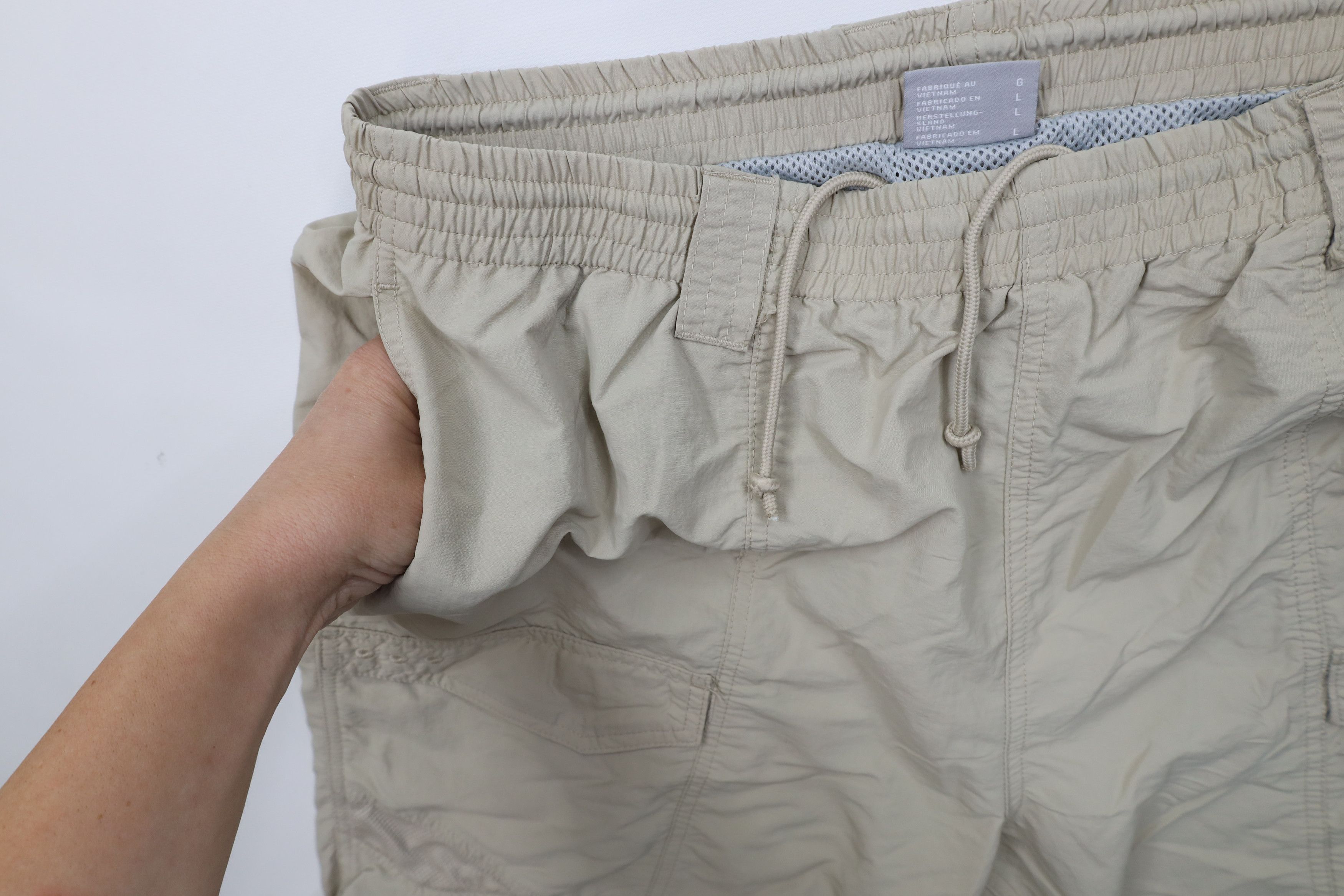 Columbia × Vintage Vintage Columbia PFG Above Knee Lined Cargo Shorts Beige Size US 34 / EU 50 - 6 Thumbnail