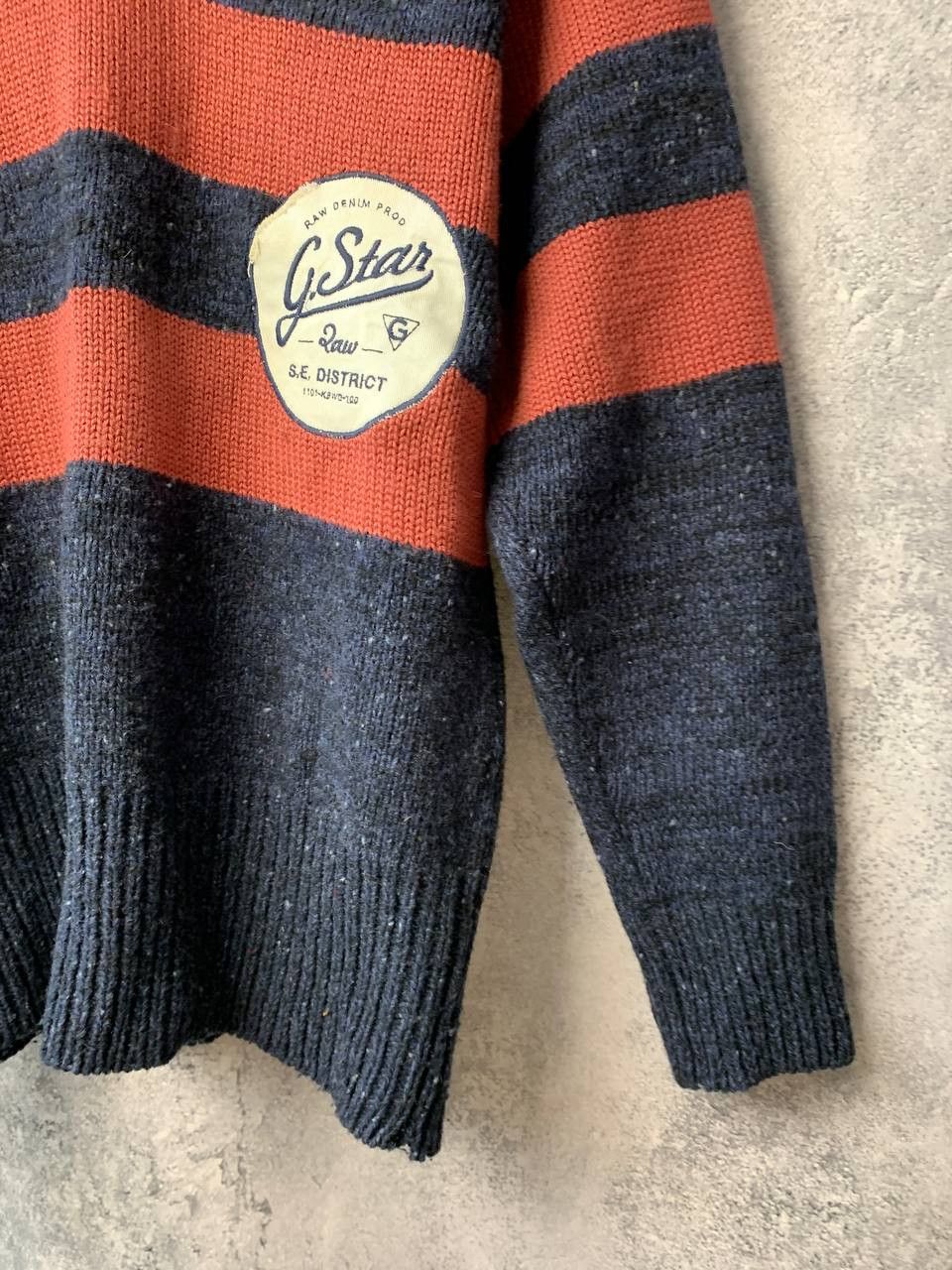 G-Star G-Star Raw Striped Wool V-Neck Sweater size M Size US M / EU 48-50 / 2 - 9 Thumbnail
