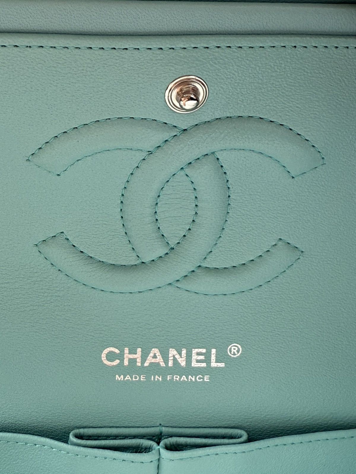 Chanel Chanel 19C Tiffany Blue lamb skin classic flap medium bag Size ONE SIZE - 8 Thumbnail
