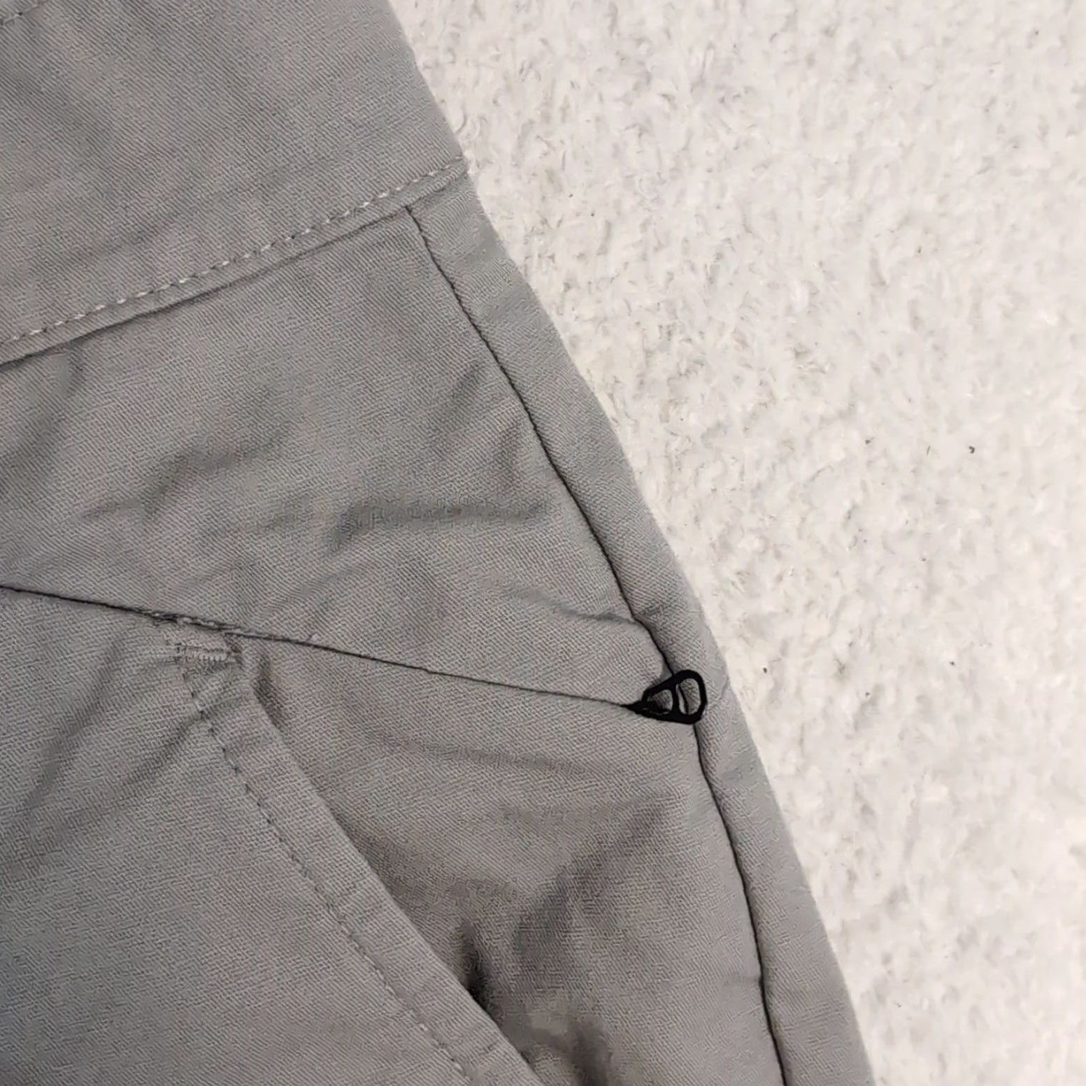 Vintage VINTAGE LL Bean Pants Mens 36X34 Grey Classic Fit Chino Zip Pockets Nylon Stretchy Size US 36 / EU 52 - 2 Thumbnail