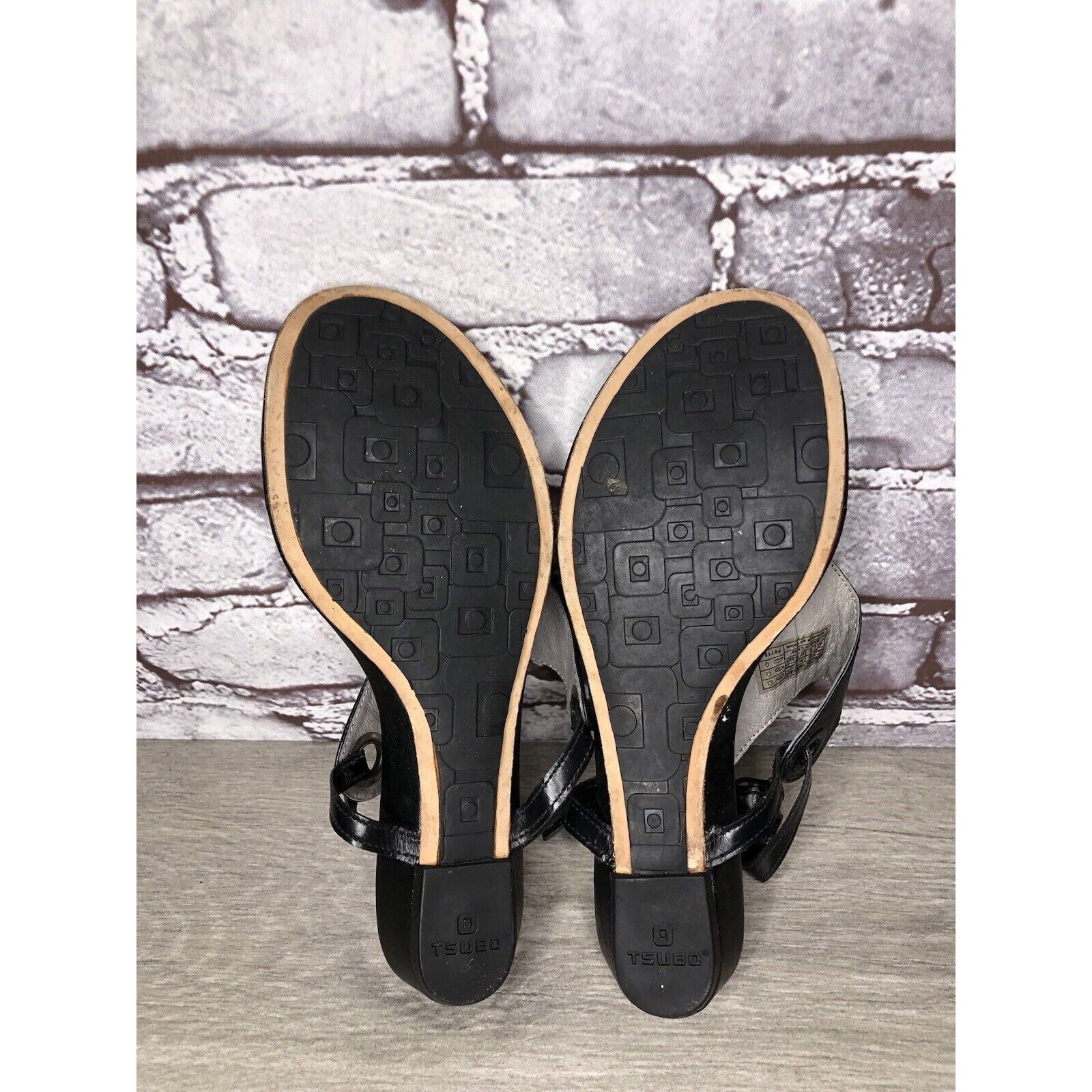 TSUBO TSUBO Black Leather Ankle Strap Wedge Thong Sandals Women’s Size US 6.5 / IT 36.5 - 16 Thumbnail