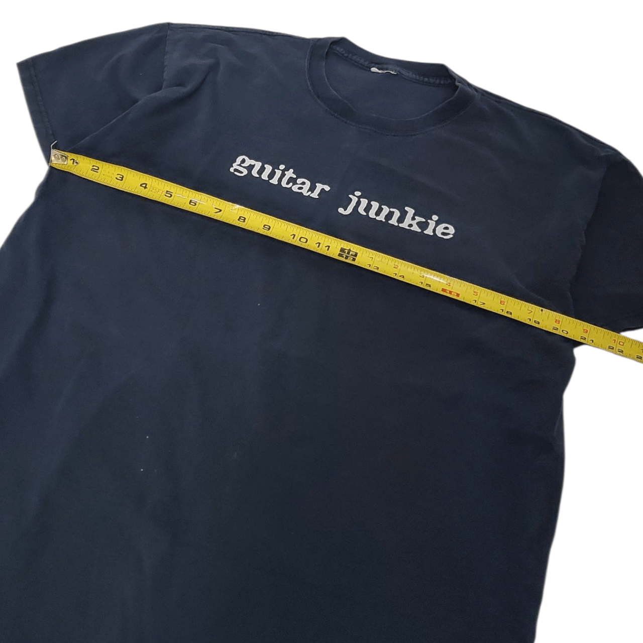 Vintage Y2K Guitar Junkie T-Shirt Size US L / EU 52-54 / 3 - 4 Thumbnail