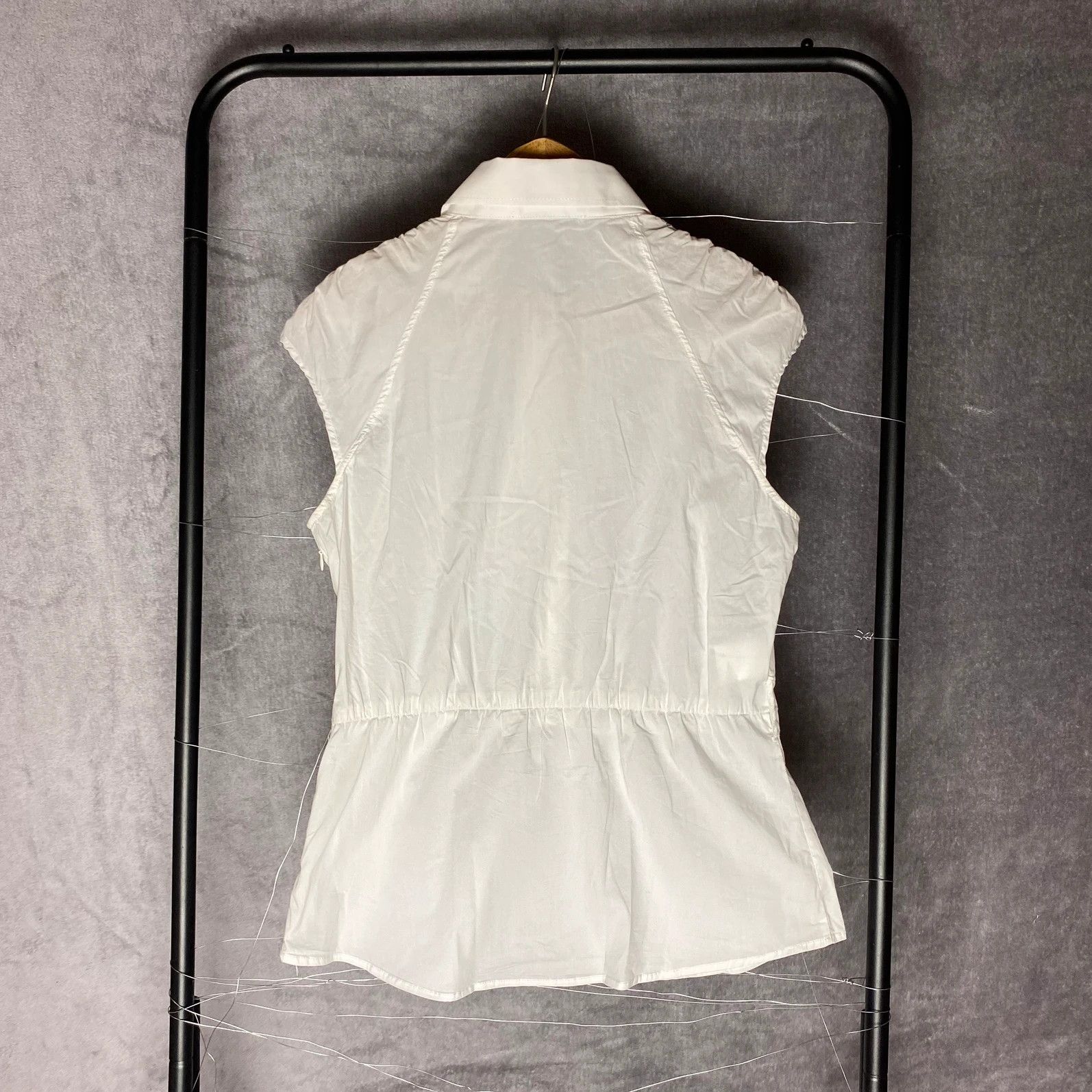 Designer × Valentino Valentino RED Garavani white shirt Size L / US 10 / IT 46 - 2 Thumbnail