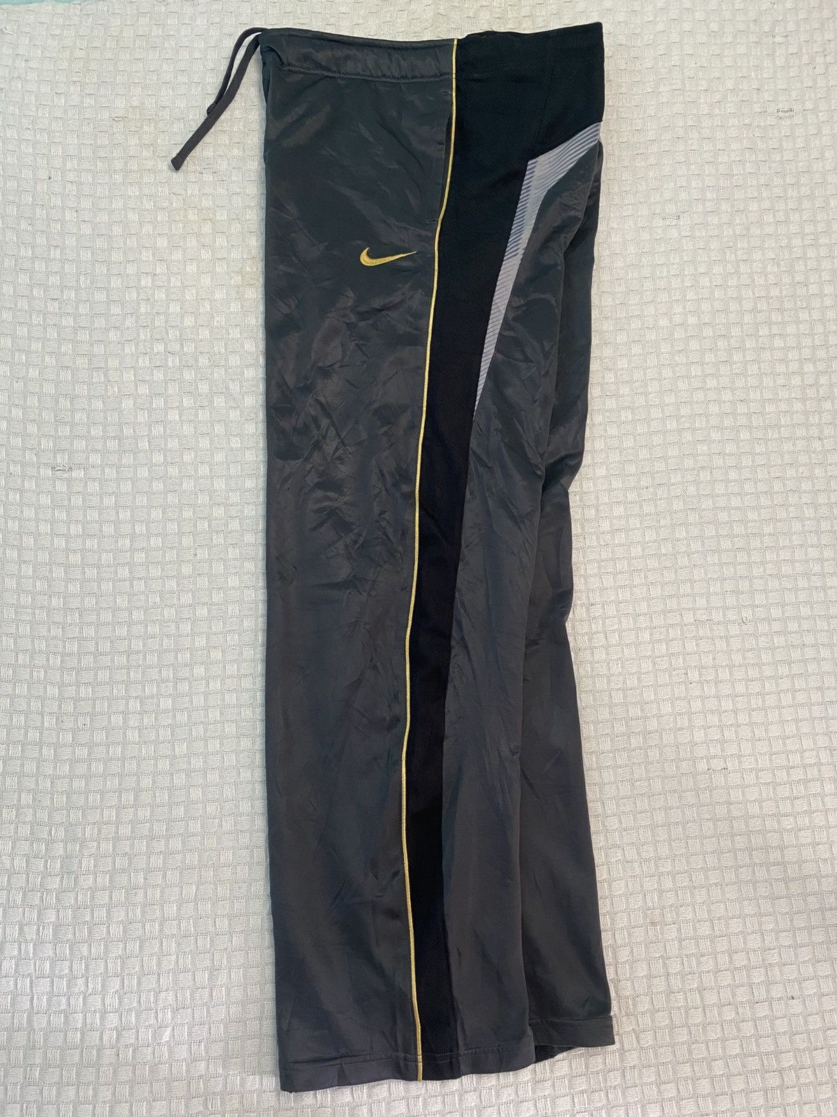 Billie Eilish × Nike 💥 VINTAGE NIKE 90S BAGGY WIDE LEG SWOOSH TRACK PANTS Y2K Size US 28 / EU 44 - 8 Thumbnail