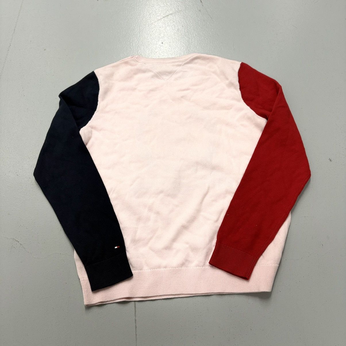 Tommy Hilfiger Vtg Tommy Hilfiger Colorblock Crewneck Sweater Small Size S / US 4 / IT 40 - 5 Thumbnail