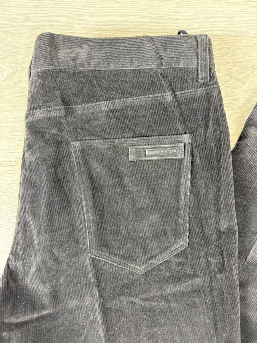 Prada Prada Black Tag Velvet Pants Size US 36 / EU 52 - 2 Thumbnail