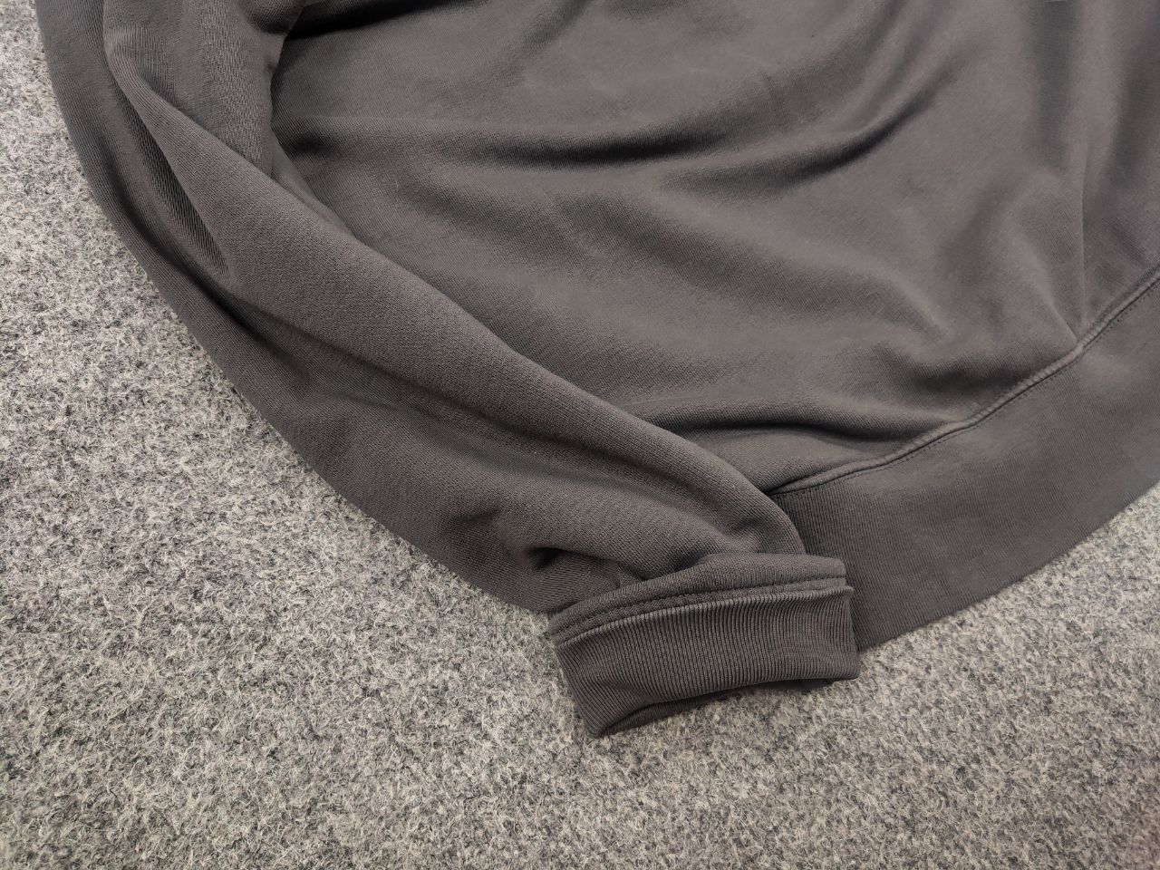 Percival Percival Dark Grey crewneck sweatshirt car logo Size US M / EU 48-50 / 2 - 5 Thumbnail