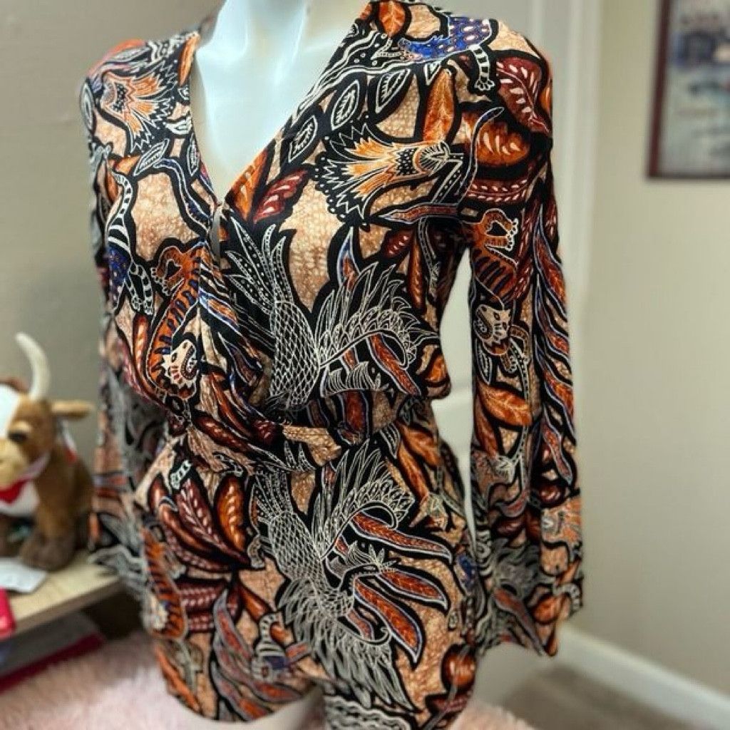 Other H&M Women’s Boho Floral Romper Bell Sleeve Tie Waist Size S Size 27" / US 4 / IT 40 - 4 Thumbnail