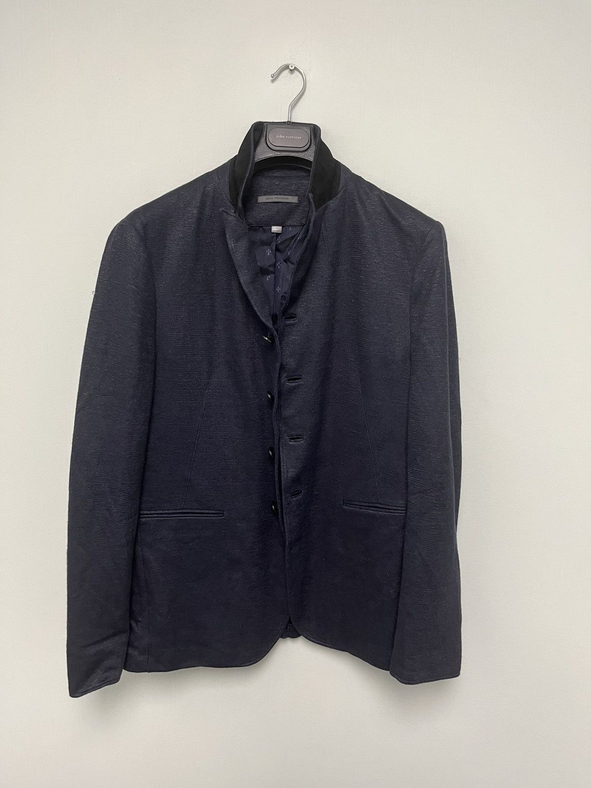 John Varvatos Slim fit convertible lapel jacket. 40 Size US M / EU 48-50 / 2 - 13 Thumbnail