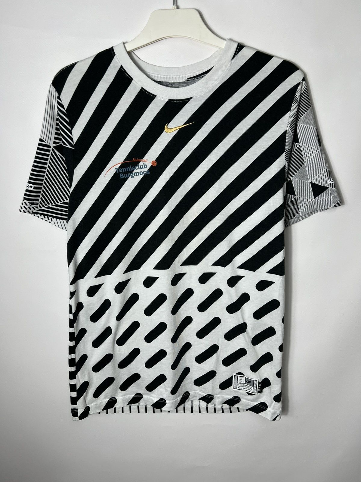 Nike Vintage sportswear y2k NIke x Serena Williams Tennis T Shirt Size US M / EU 48-50 / 2 - 1 Thumbnail