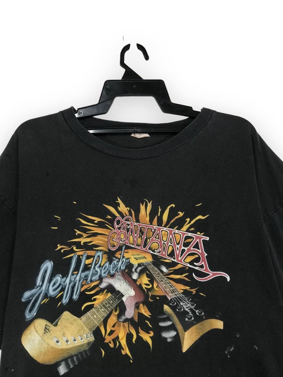 Band Tees vintage 1995 Santana Jeff Beck guitarist Size US XL / EU 56 / 4 - 2 Thumbnail