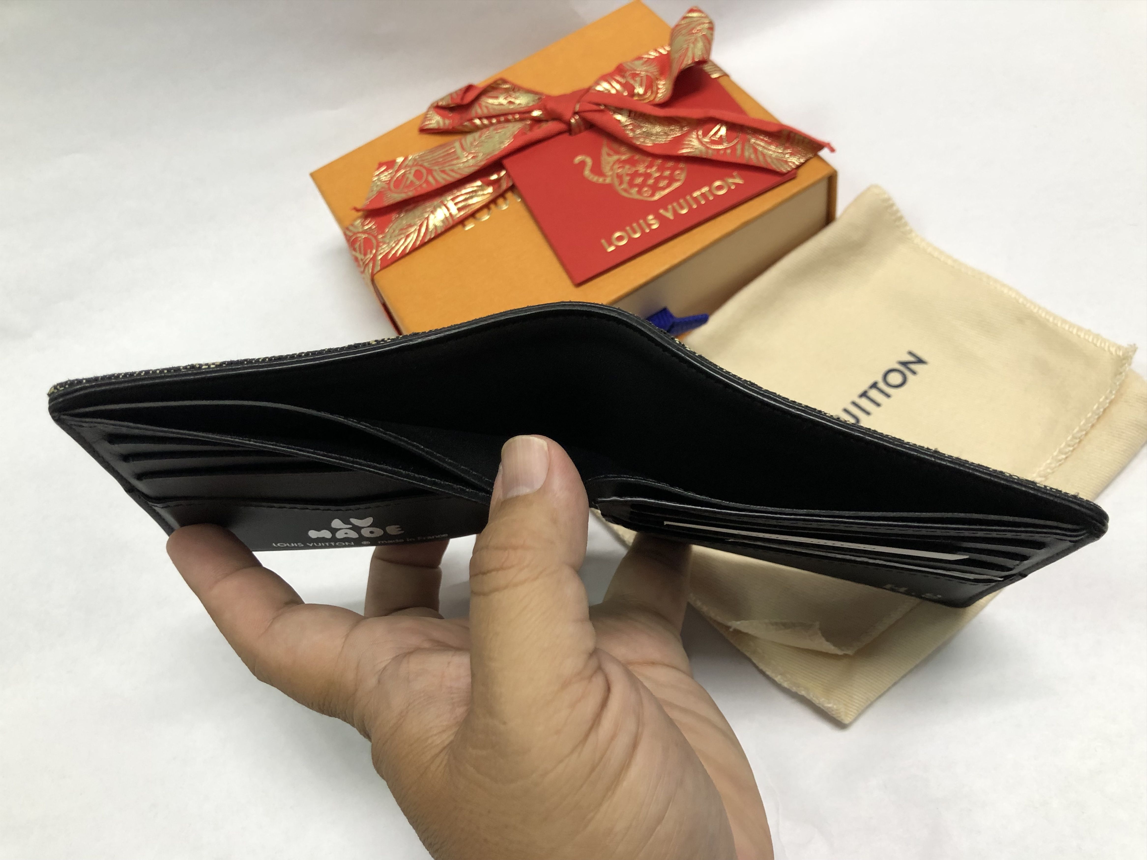 Louis Vuitton × Nigo Louis Vuitton x Nigo Slender Wallet Size ONE SIZE - 8 Thumbnail