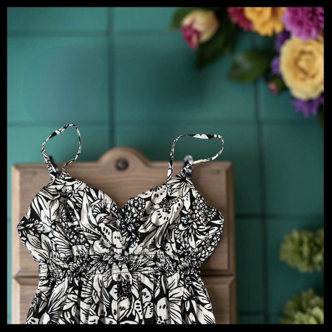 Aeropostale Black and white floral maxi dress with Pink hem Size L / US 10 / IT 46 - 3 Thumbnail