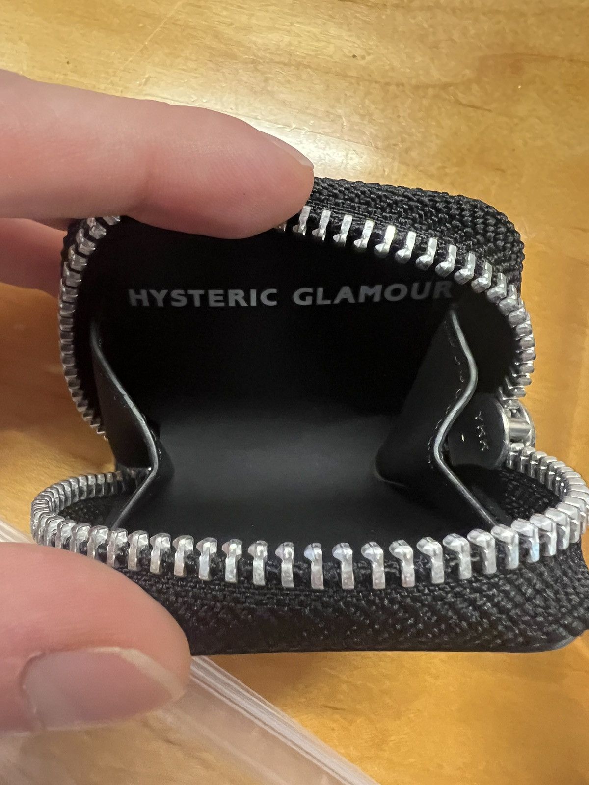 Hysteric Glamour HYSTERIC Airpod Case/Coin Bag/Belt Hang Size ONE SIZE - 11 Thumbnail