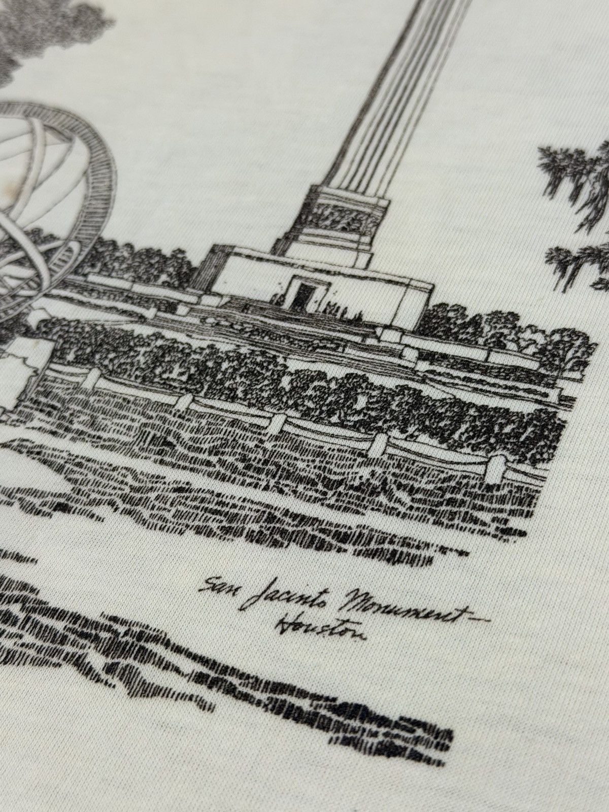 Vintage Vintage Texas Revolution Souvenir Tee San Jacinto Monument L Size US L / EU 52-54 / 3 - 8 Thumbnail