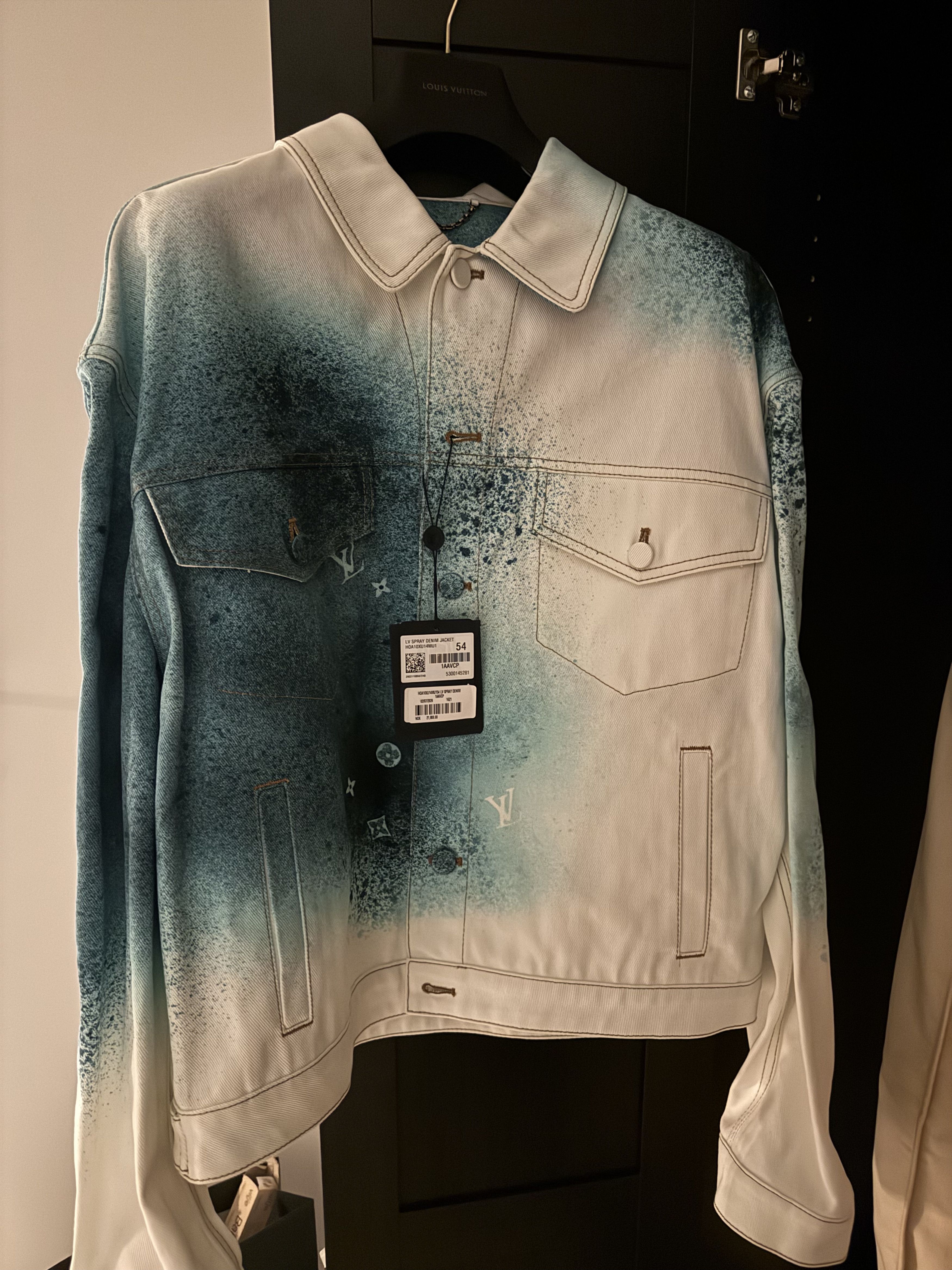 Louis Vuitton Louis Vuitton LV Spray Denim Jacket Multicolor Size US L / EU 52-54 / 3 - 1 Thumbnail