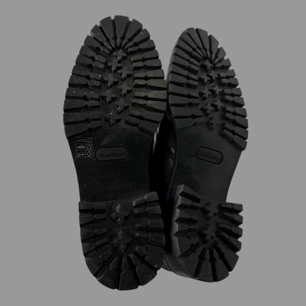 Versace Versace lug sole black leather derbys Size US 10 / EU 43 - 5 Thumbnail