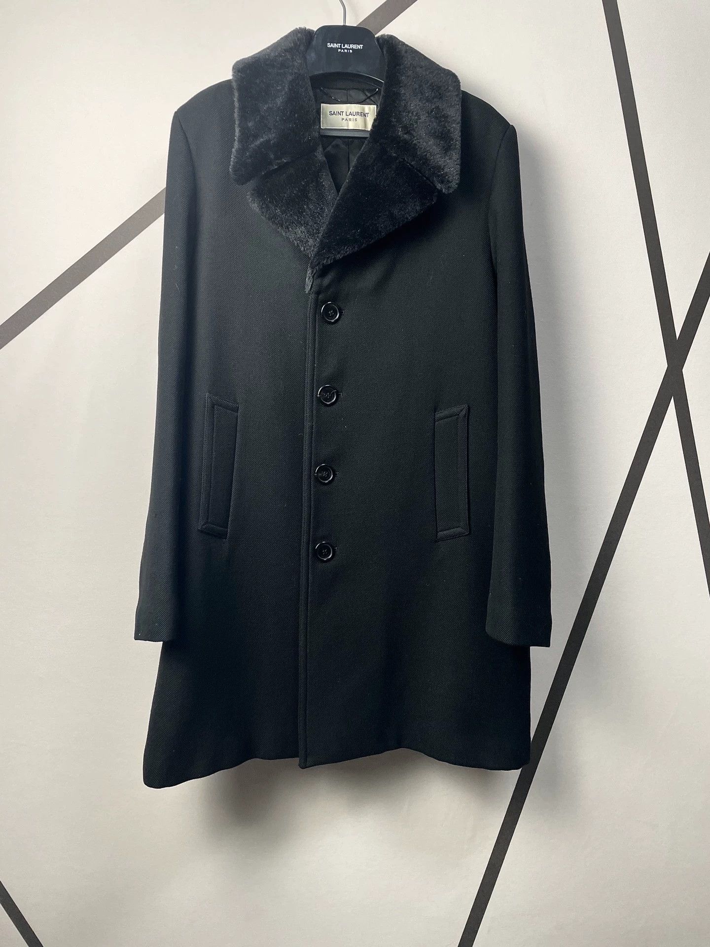 Saint Laurent Paris Saint Laurent Paris Show off black wool coat Size US M / EU 48-50 / 2 - 1 Thumbnail