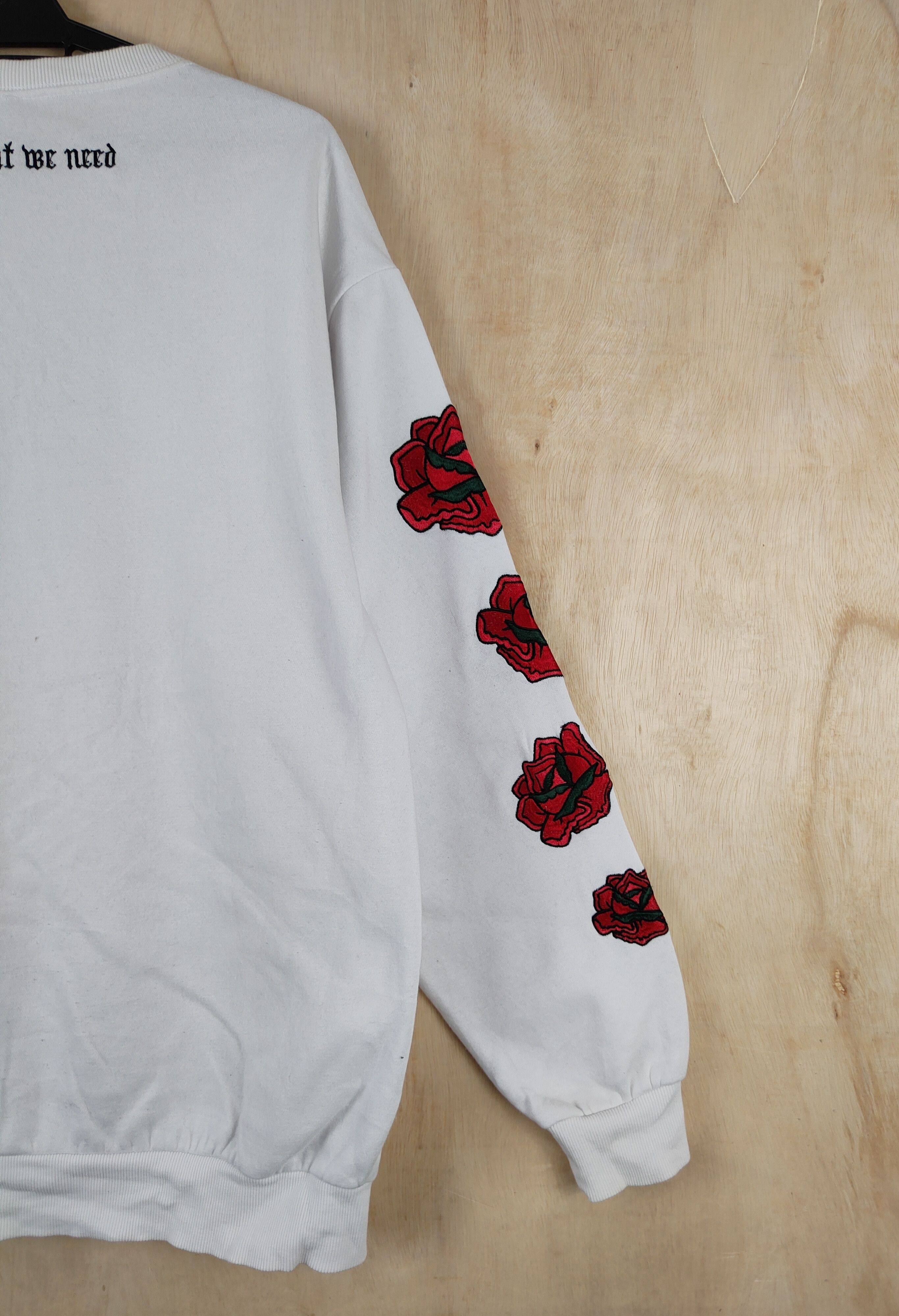 Japanese Brand Japan criticism White Flowers Sweatshirts #S2634 Size US L / EU 52-54 / 3 - 12 Thumbnail