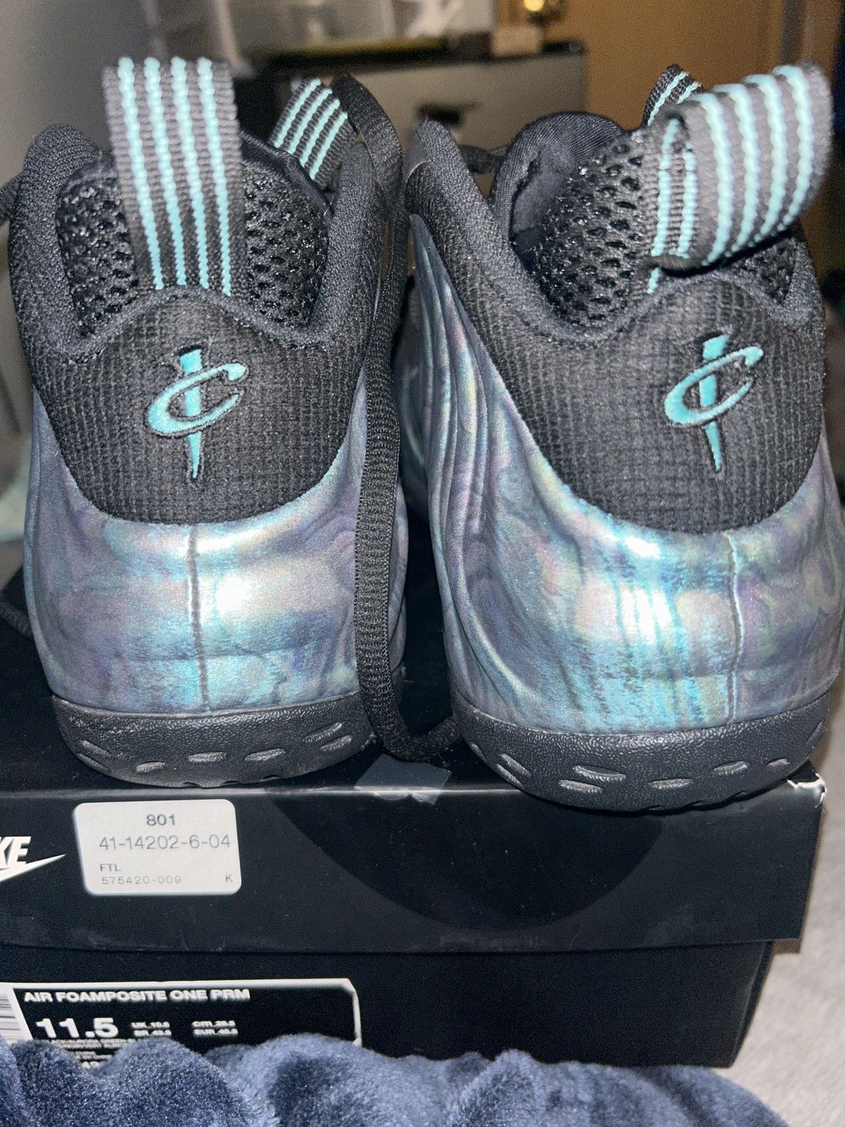 Nike CAN NEGOTIATE SIZE 11.5 ABALONE FOAMPOSITS, worn 1x, Size US 11.5 / EU 44-45 - 2 Thumbnail
