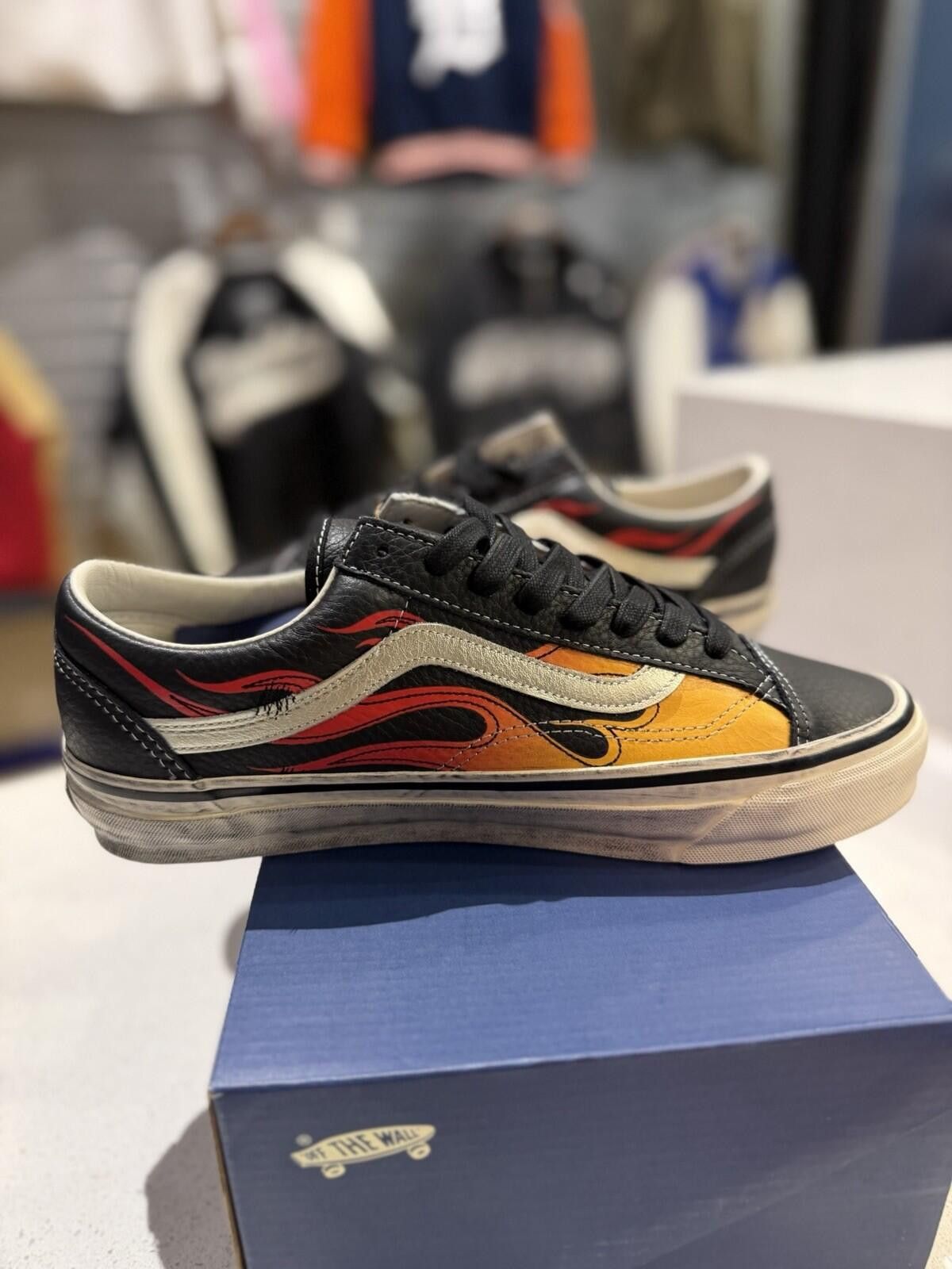 Vans Vans Old Skool 36 Archive Flame Black Brand New Size (8) Size US 8 / EU 41 - 3 Thumbnail