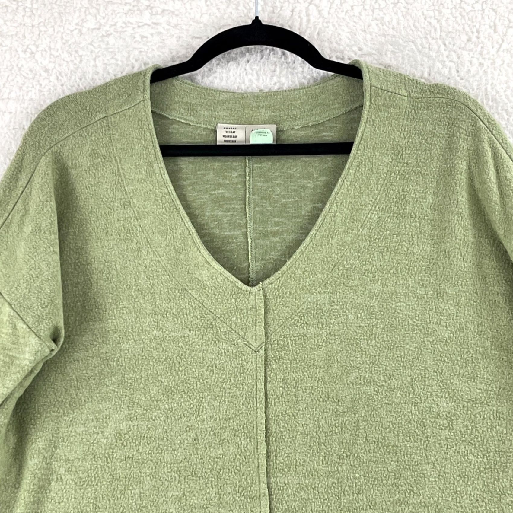 Anthropologie Anthropologie Georgie Shirt Womens XS Green V-Neck 3/4 Sleeve Knit Casual Shirt Size XS / US 0-2 / IT 36-38 - 2 Thumbnail